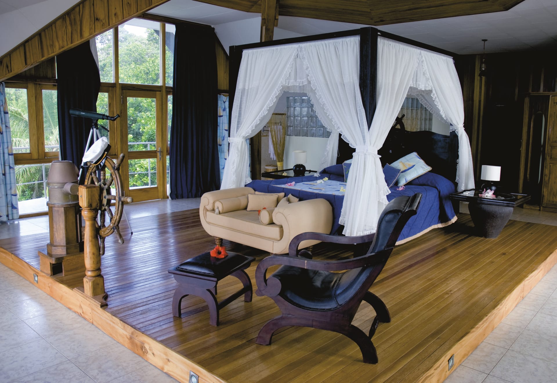 IOZ_SEY_030_20170705_OL