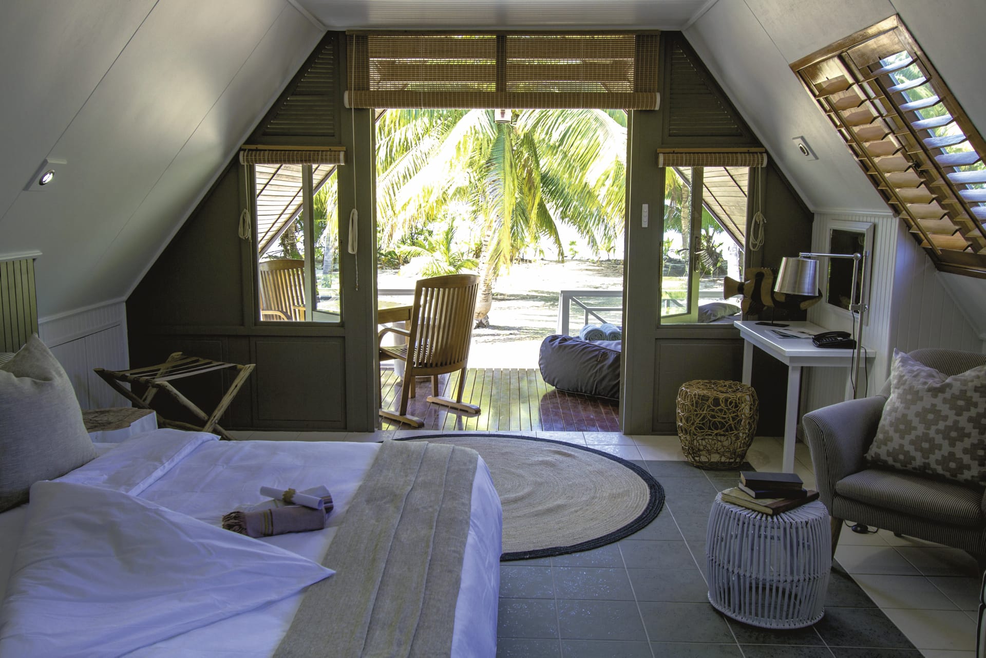 IOZ_SEY_034_20170714_OL