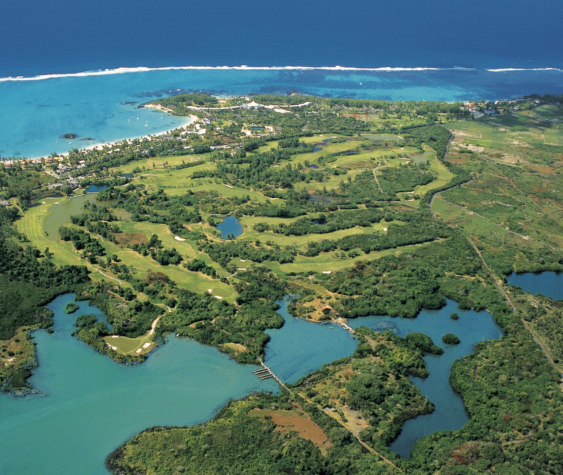 IOZ_SEY_056_20100712_SS