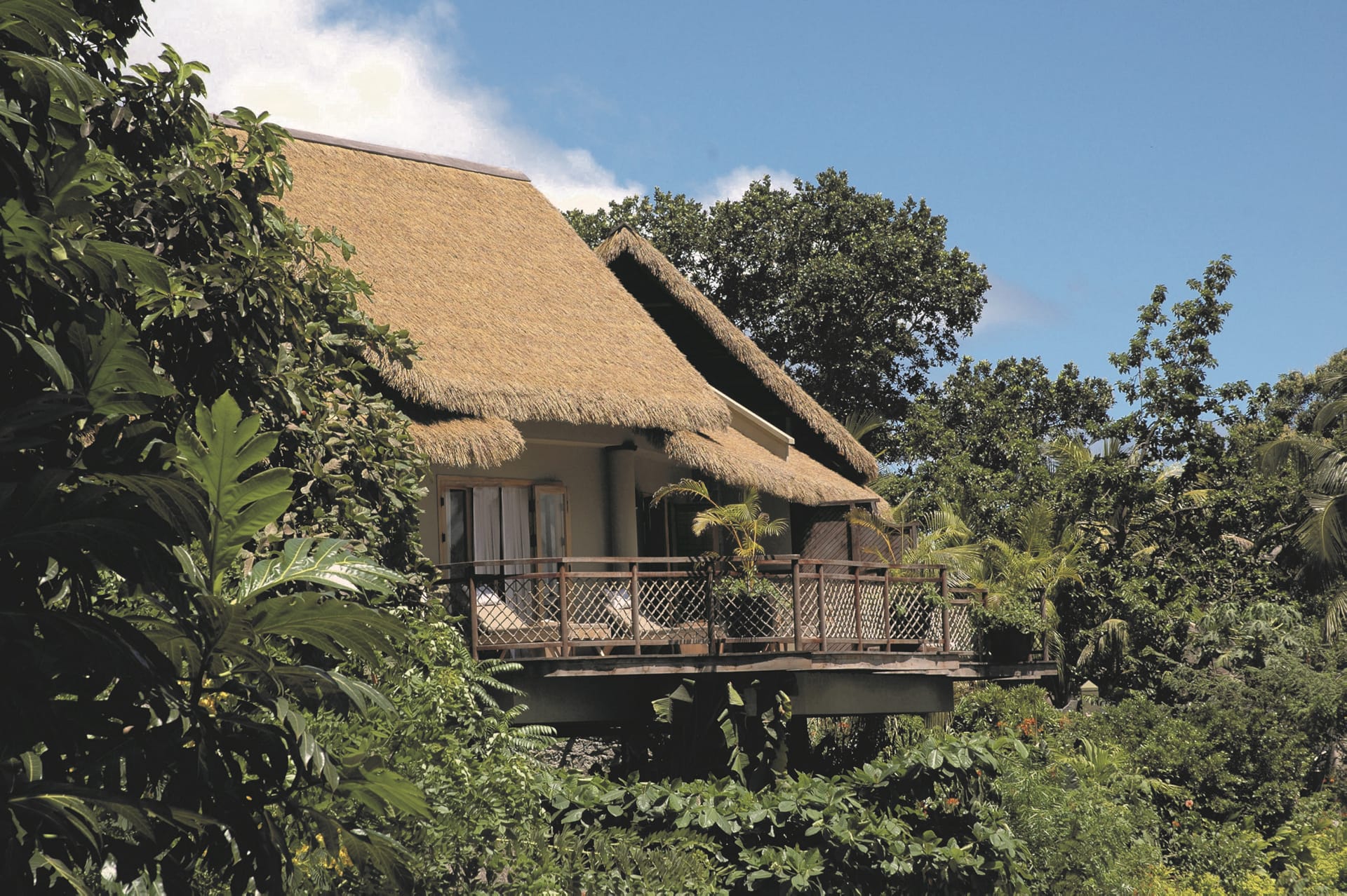 IOZ_SEY_067_20110809_VL