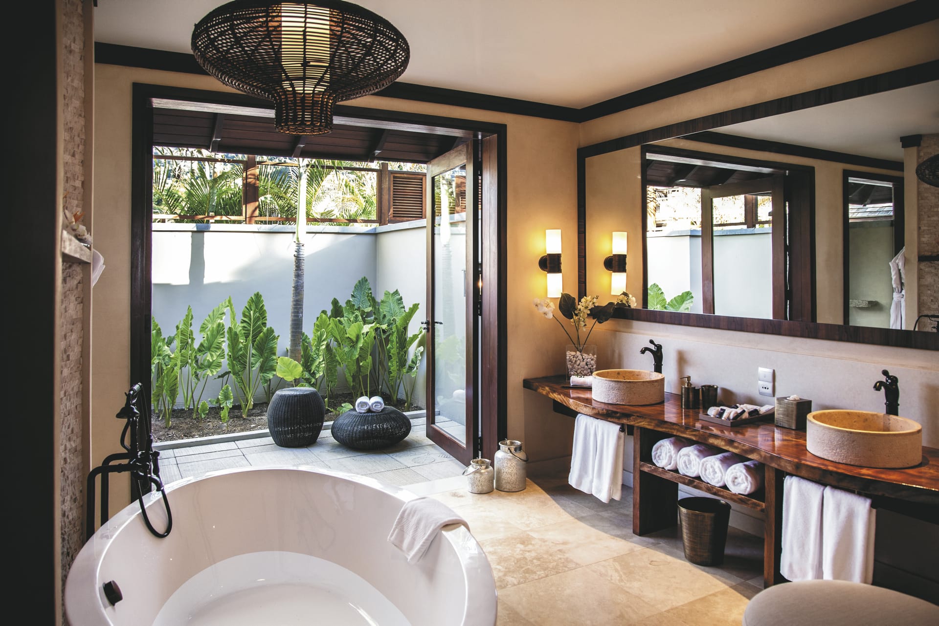 IOZ_SEY_20180731_OL_2_12