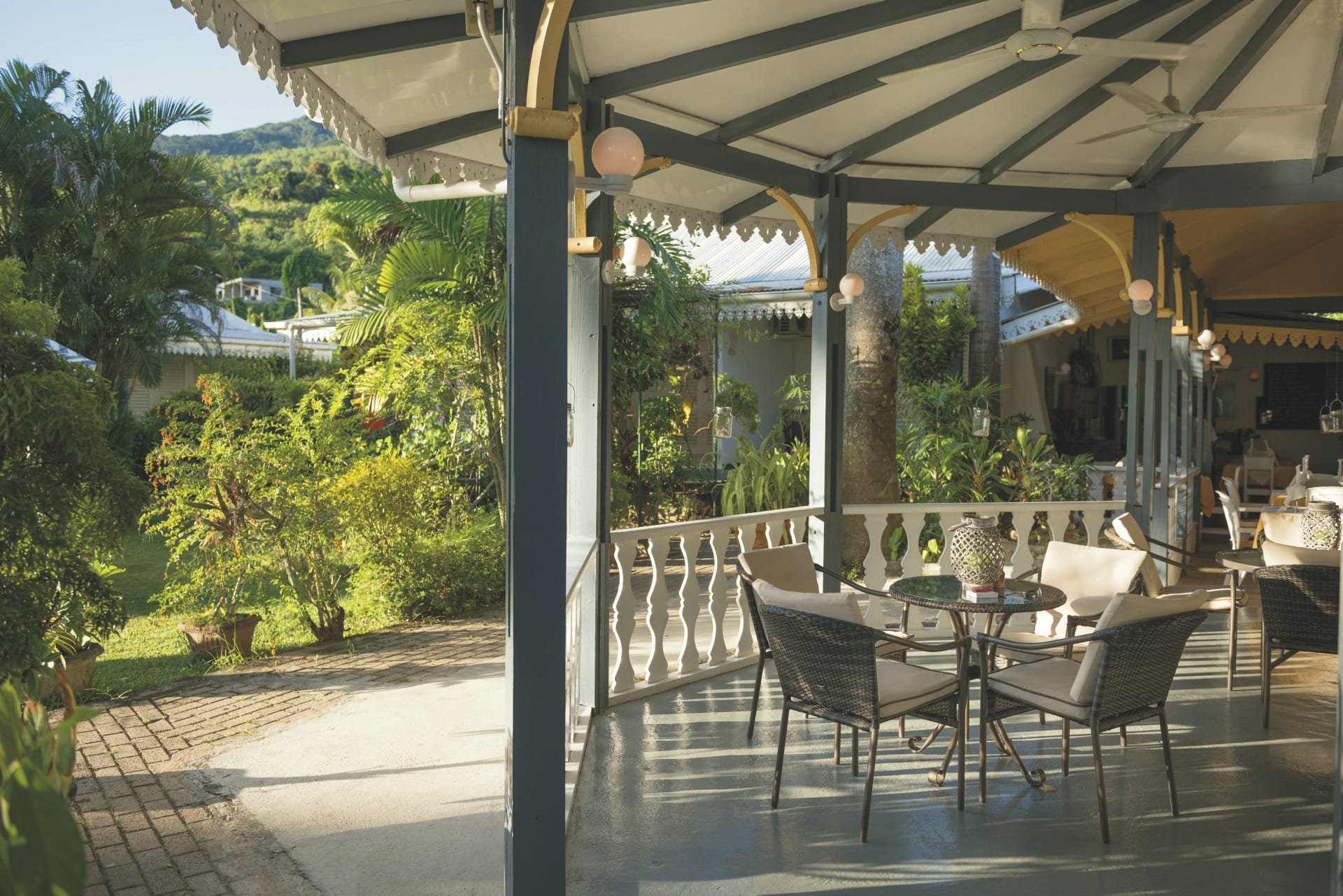 IOZ_SEY_20180731_OL_3_13