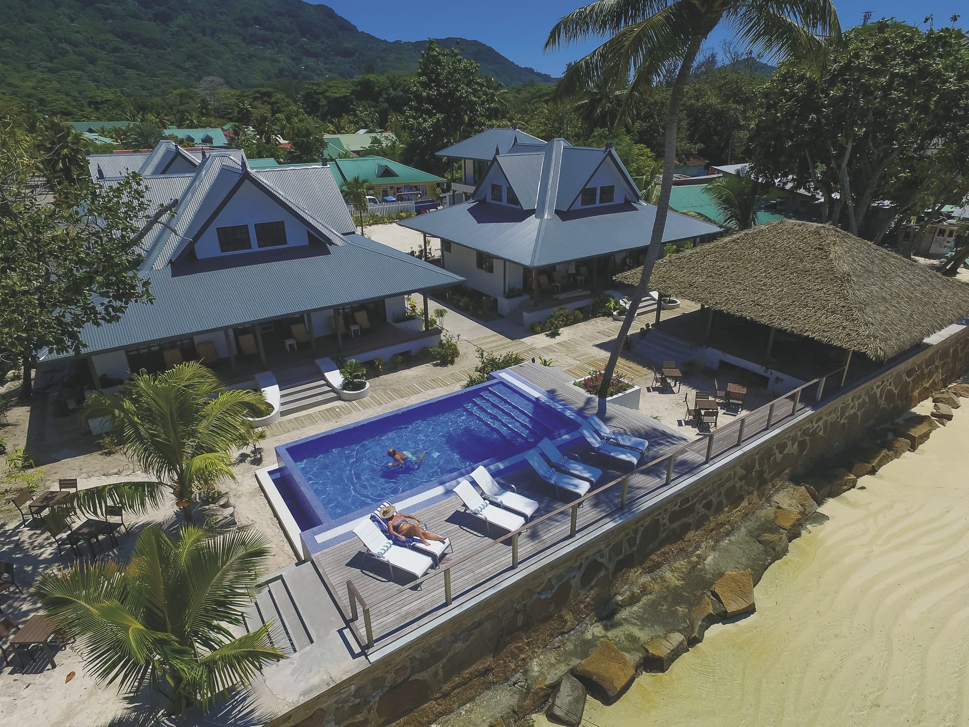 IOZ_SEY_20180803_OL_1_25