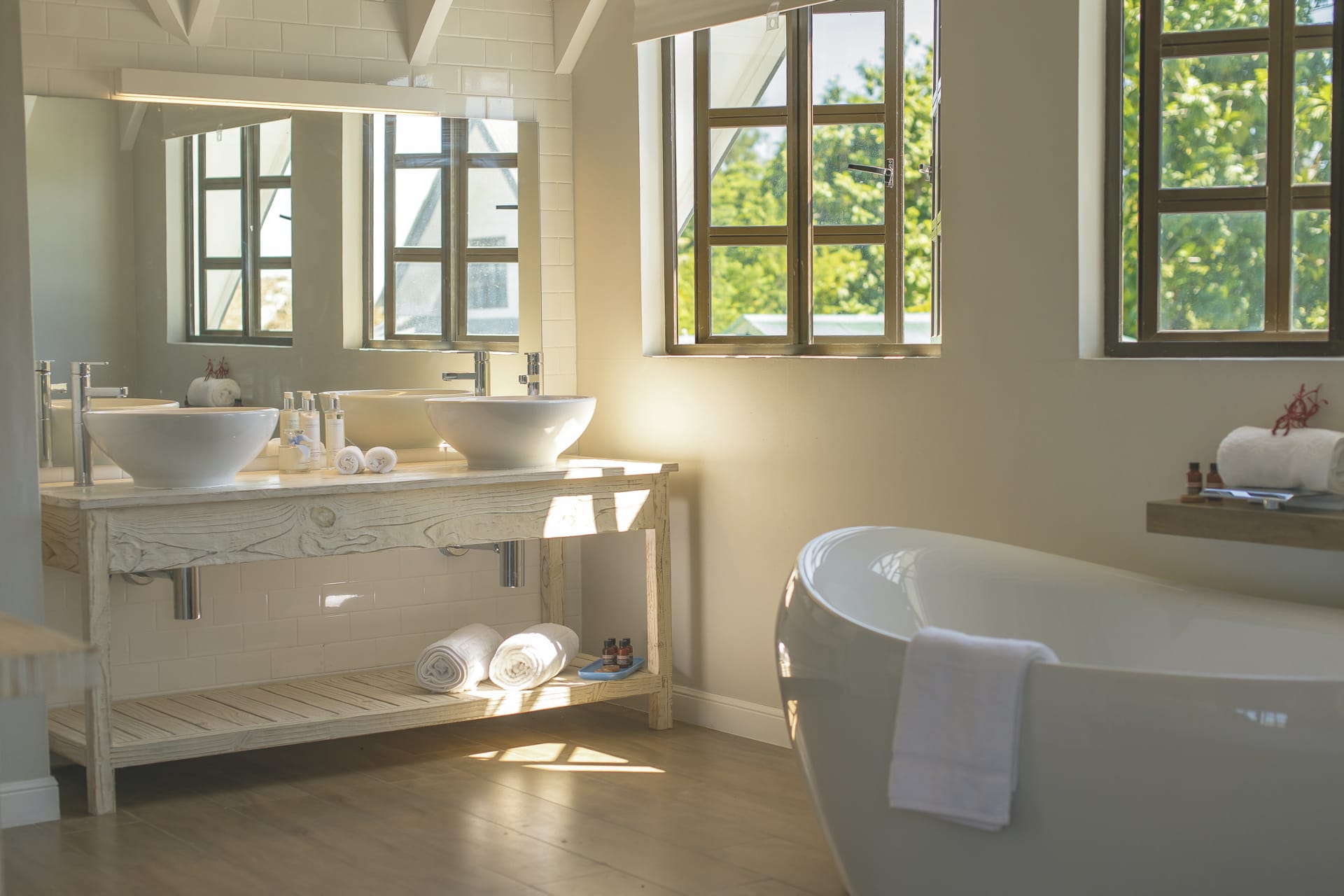 IOZ_SEY_20180803_OL_1_27