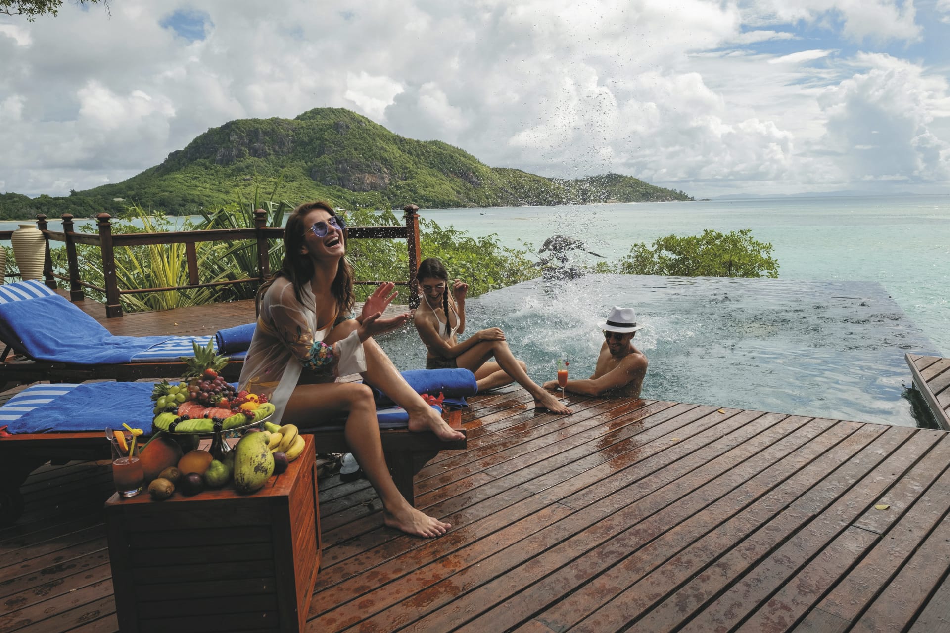 IOZ_SEY_20230830_BM_16