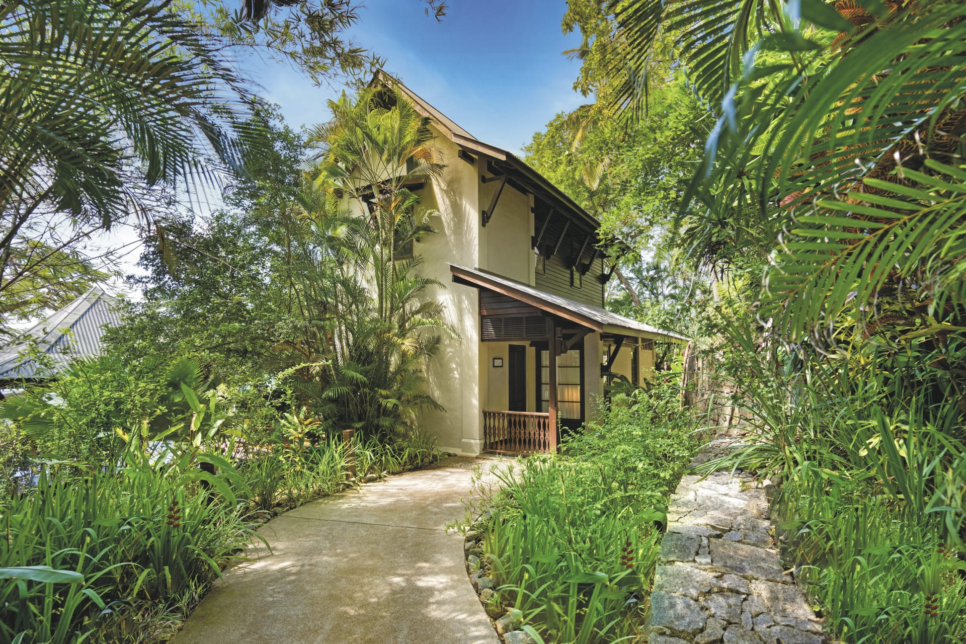 IOZ_SEY_20230830_BM_3