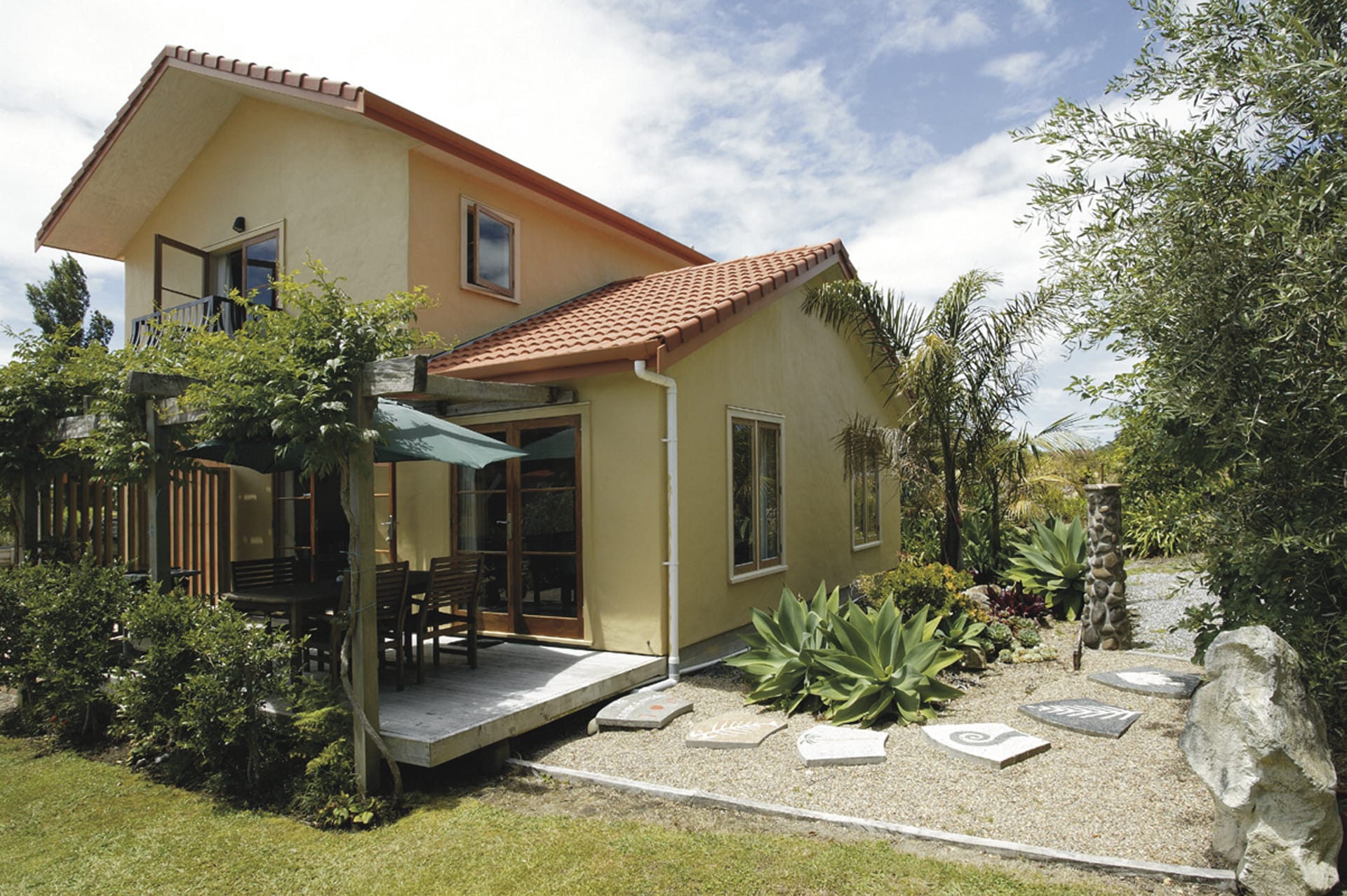 NZL_NIS_011_20110719_OL