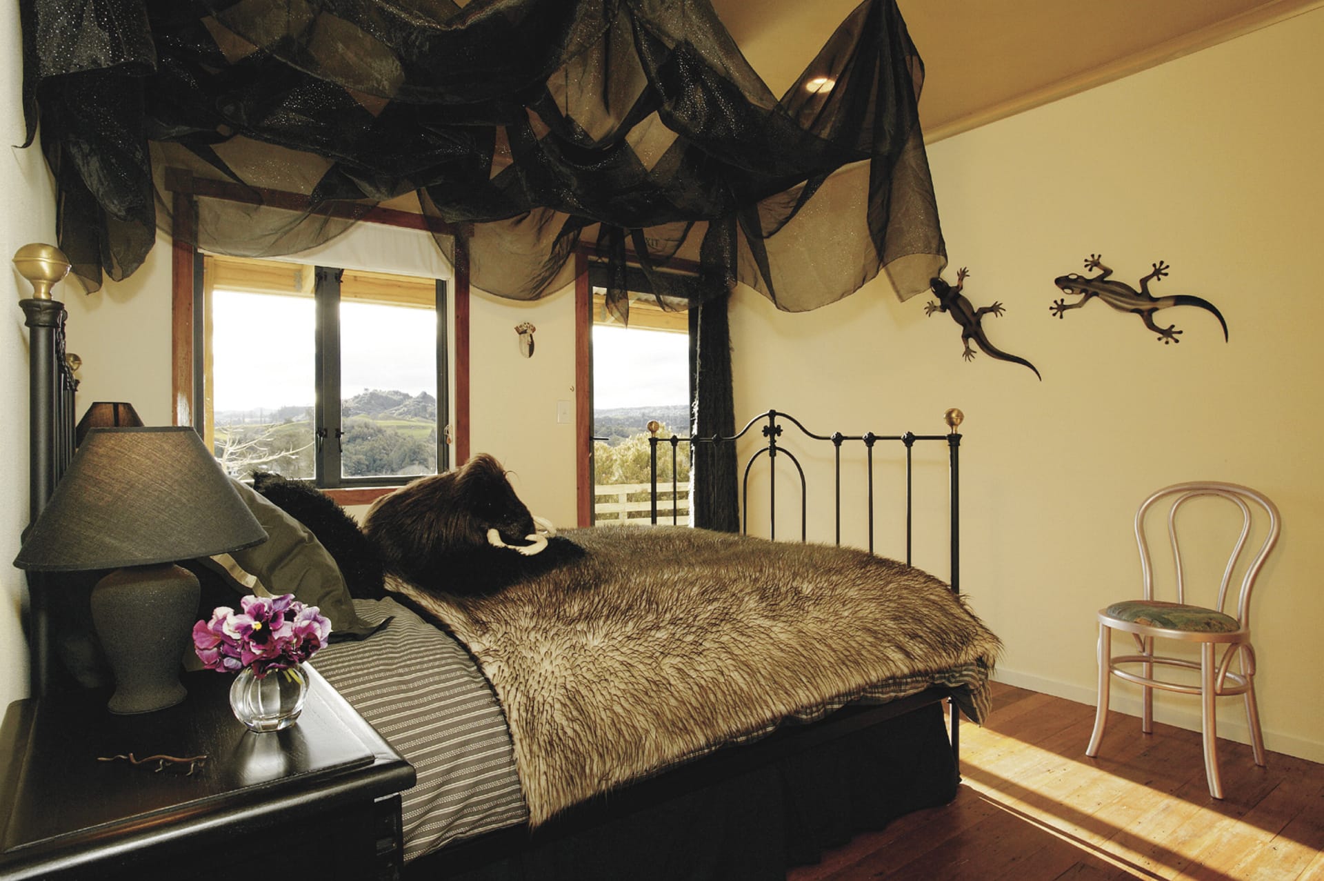 NZL_NIS_031_20100825_SS