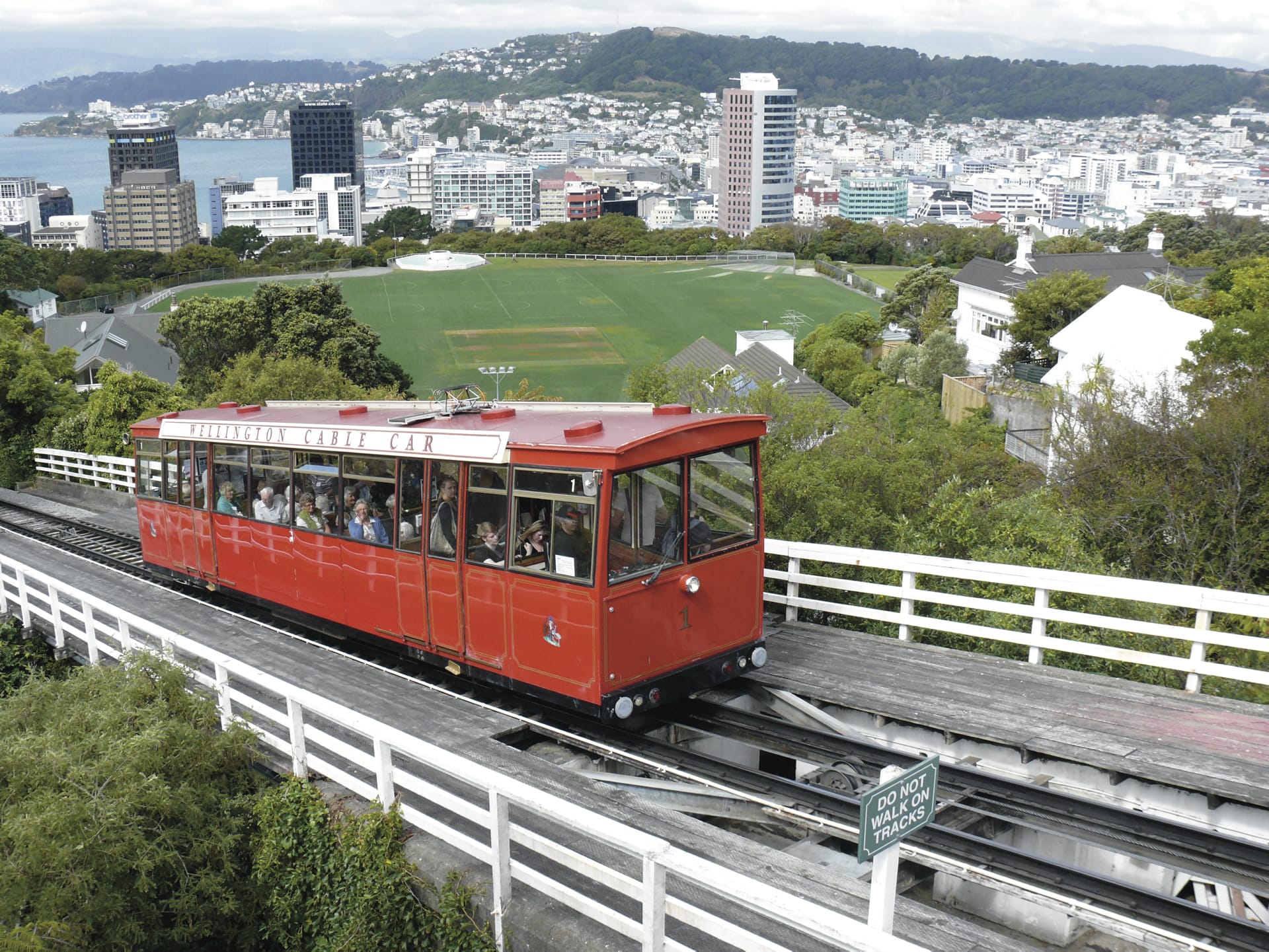 NZL_NIS_038_20110705_ss