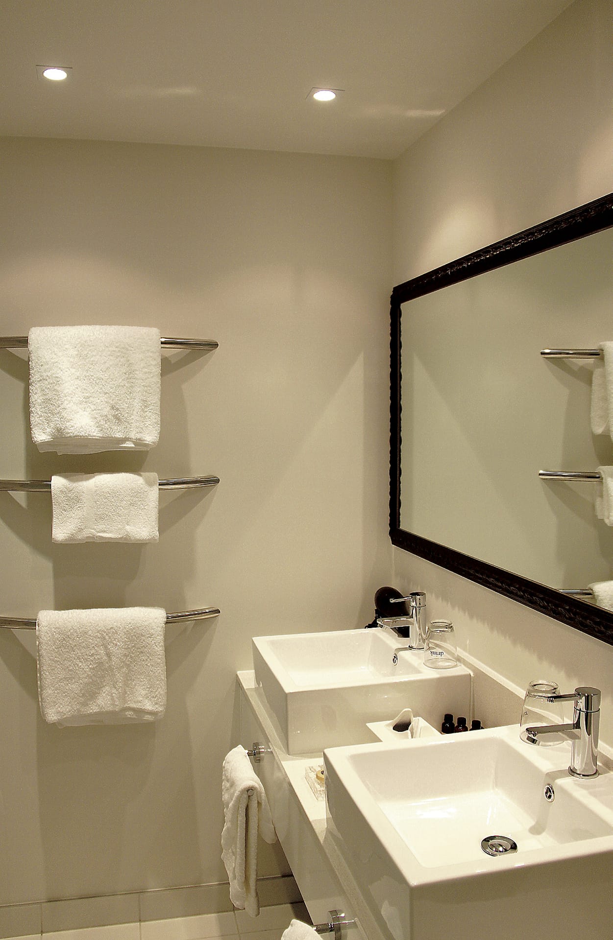 NZL_NIS_057_20100908_SS