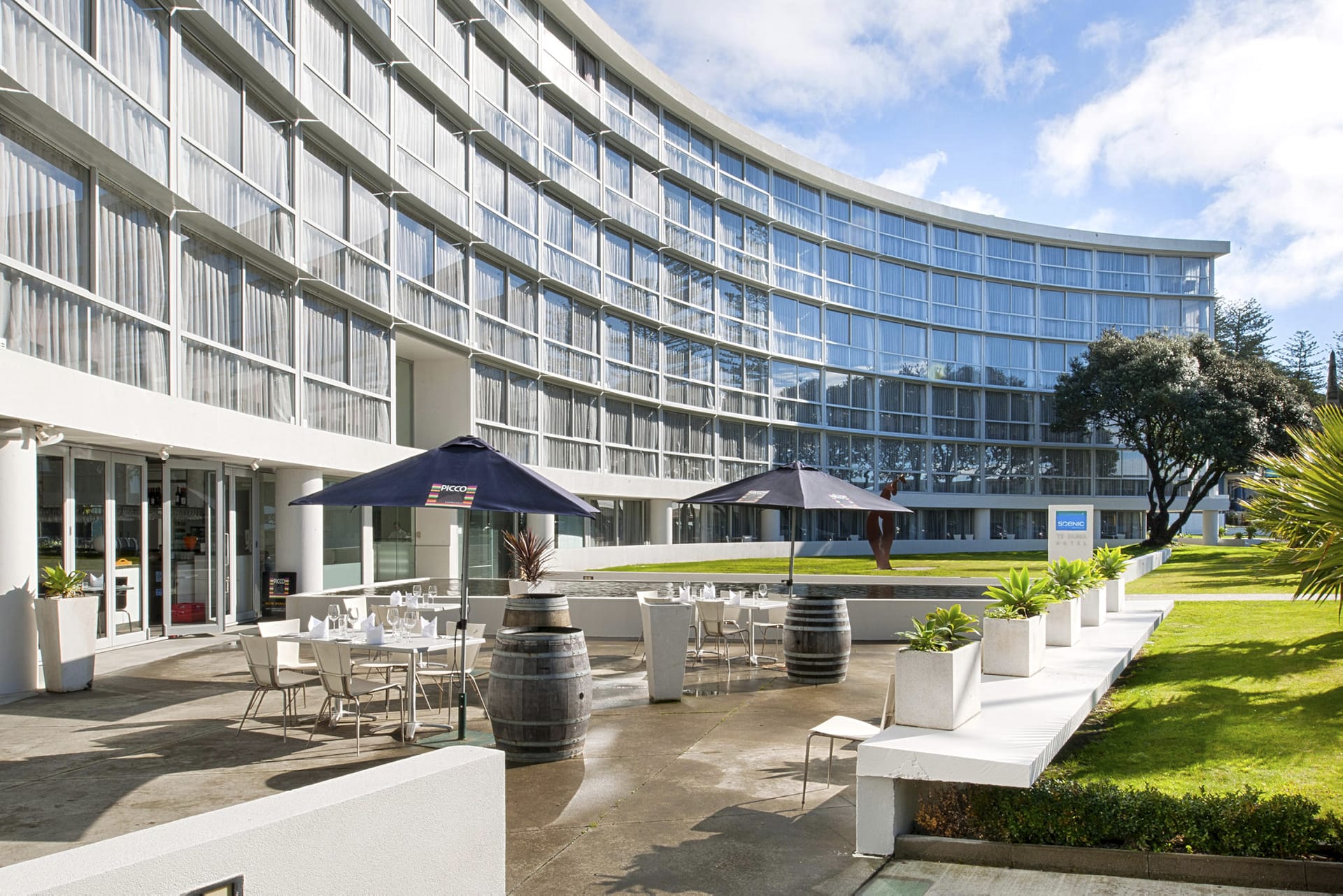 NZL_NIS_059_20110826_OL