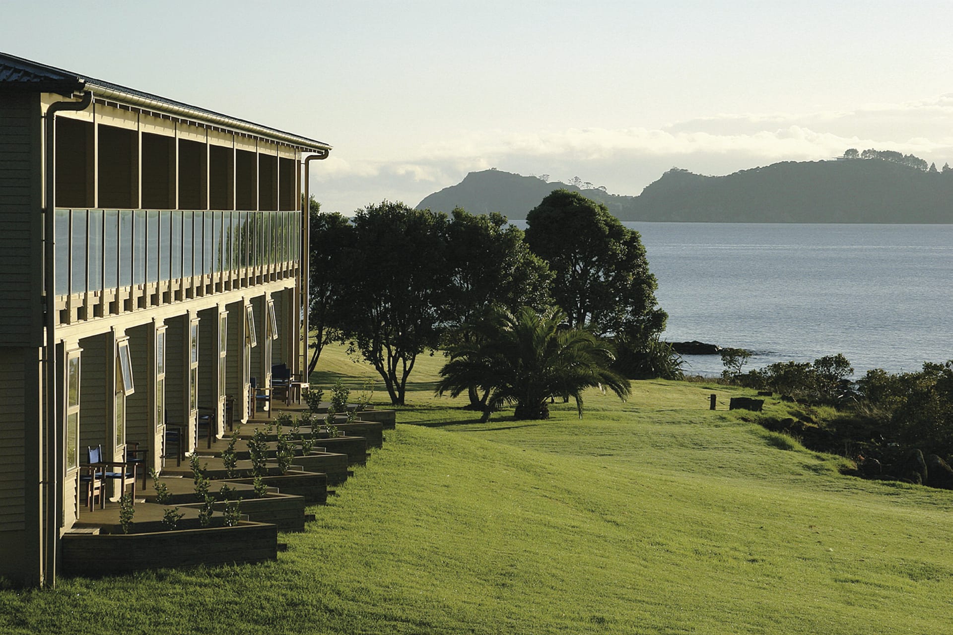 NZL_NIS_089_20100915_SS