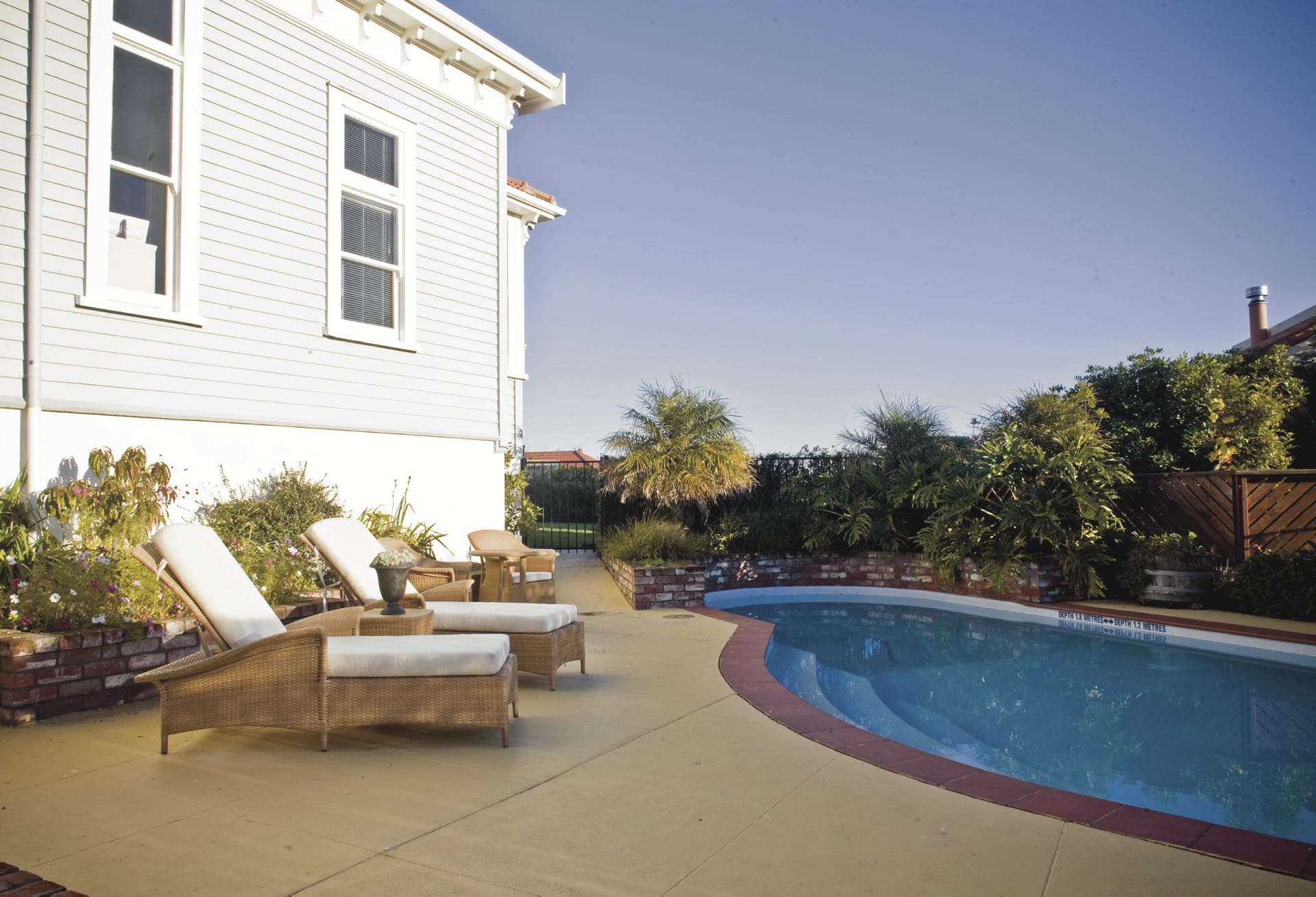 NZL_NIS_116_20100922_SS