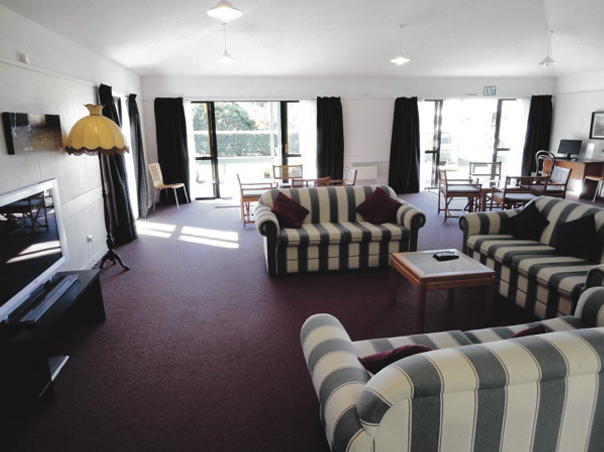 NZL_NIS_129_20100923_SS