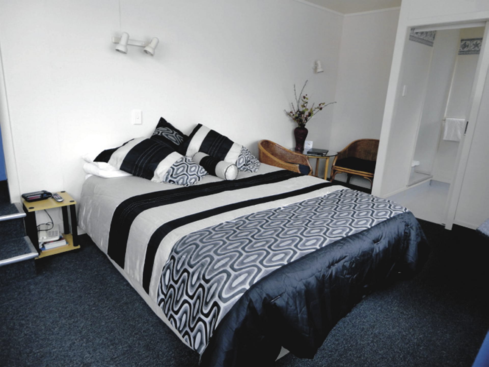 NZL_NIS_130_20100923_SS