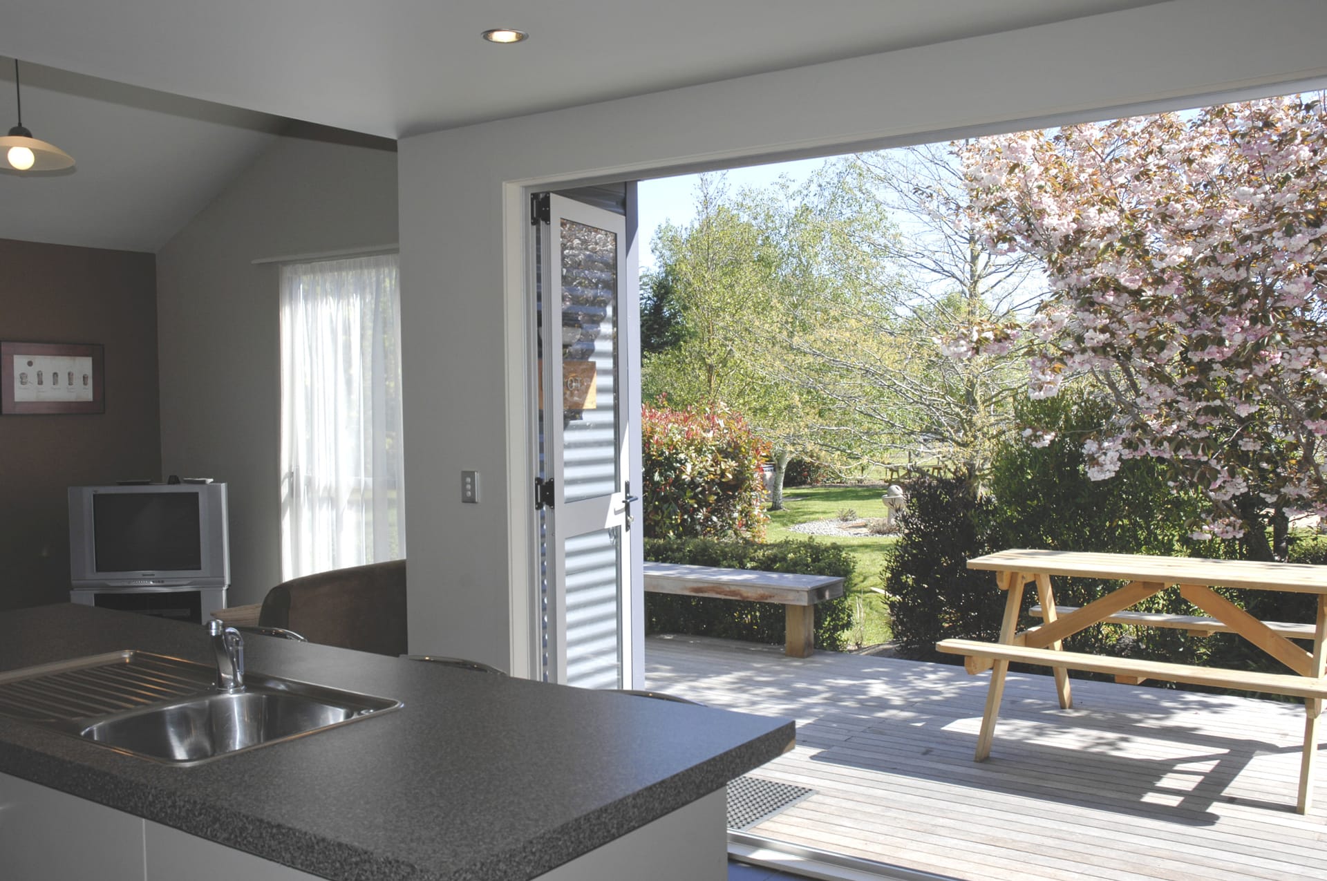 NZL_NIS_20220303_OL_5