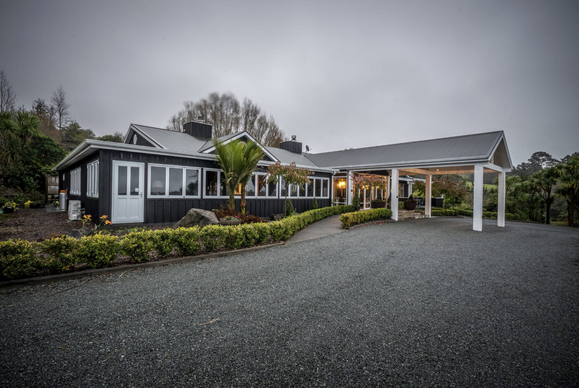 NZL_NIS_20221017_OL_3