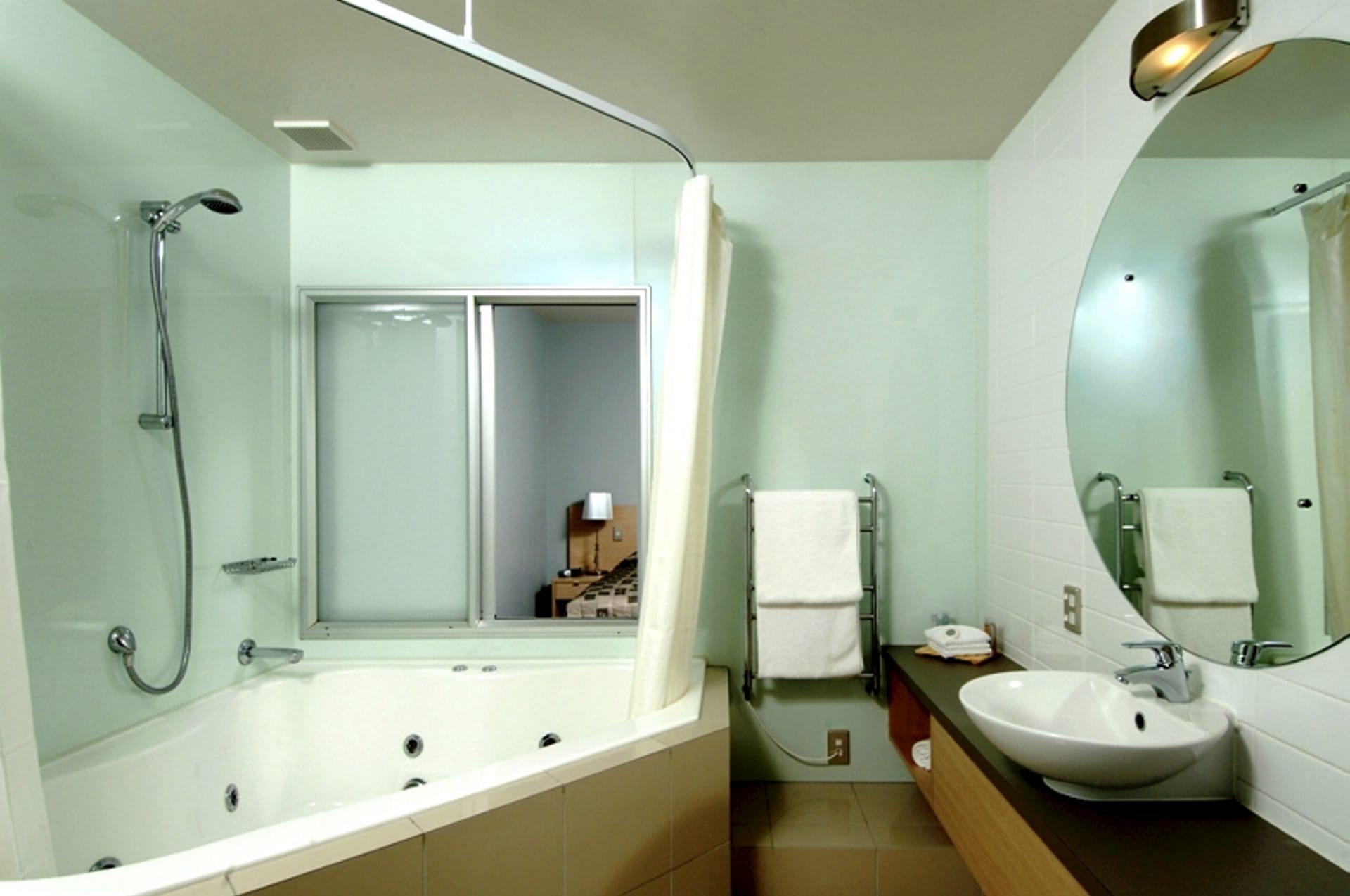 NZL_NIS_253_20121012_OL