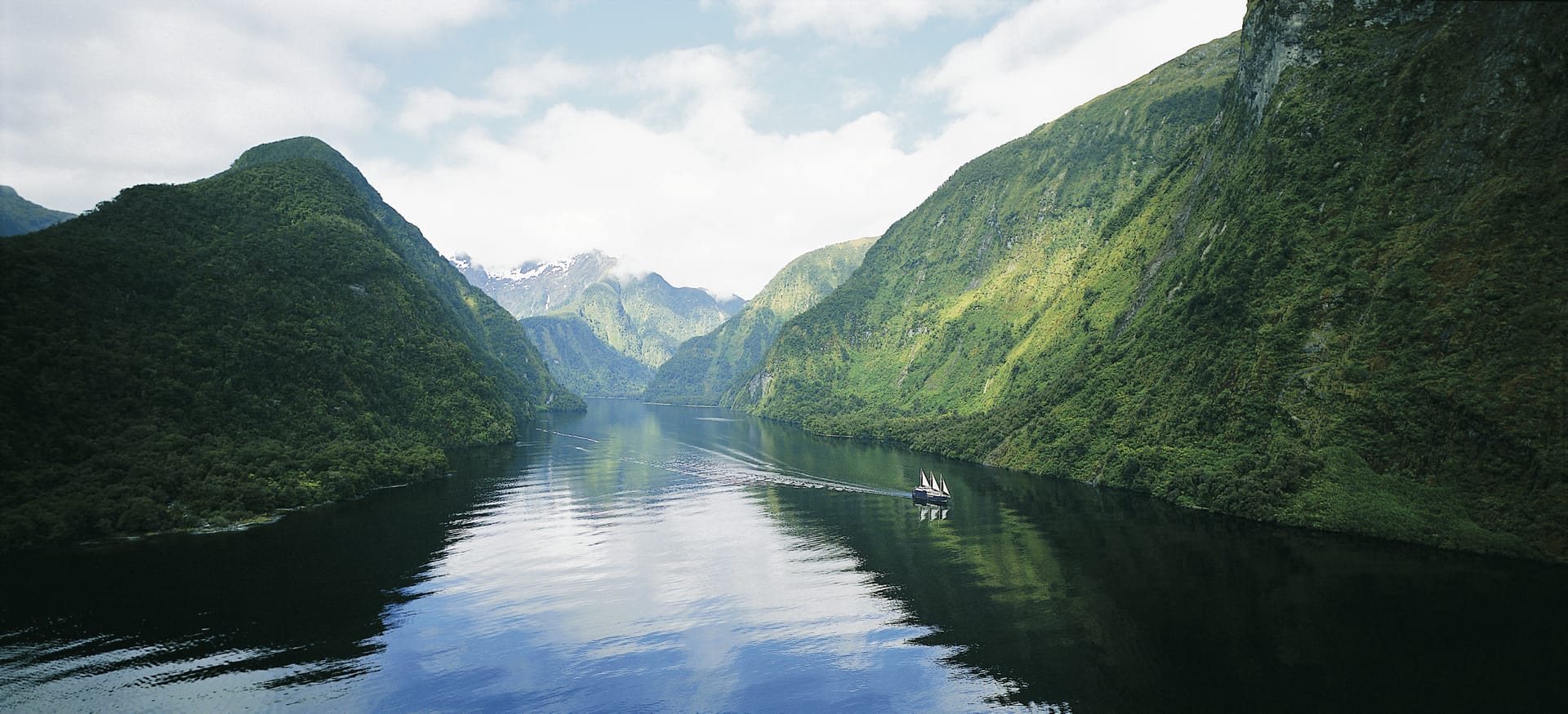 NZL_SIS_002_20131022_IvB