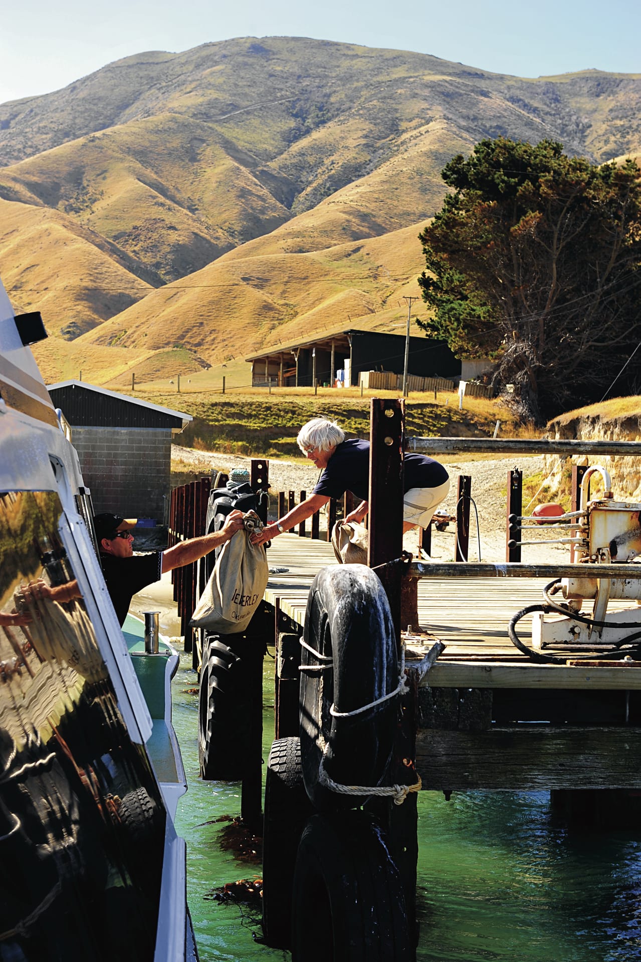 NZL_SIS_002_20140327_ss