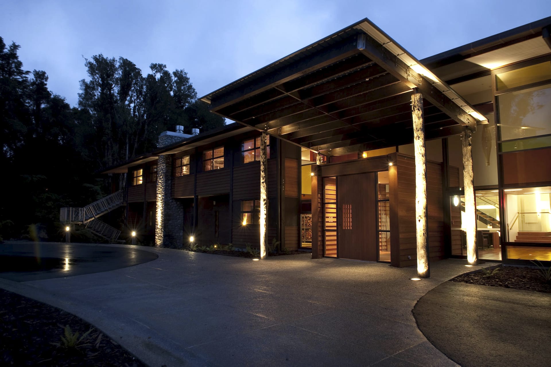 NZL_SIS_062_20110826_OL