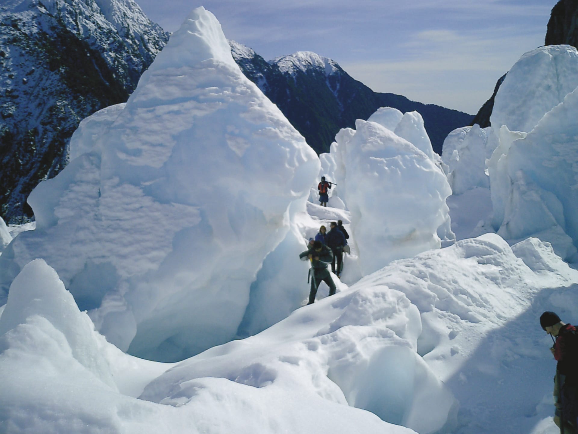 NZL_SIS_124_20080904_IVB