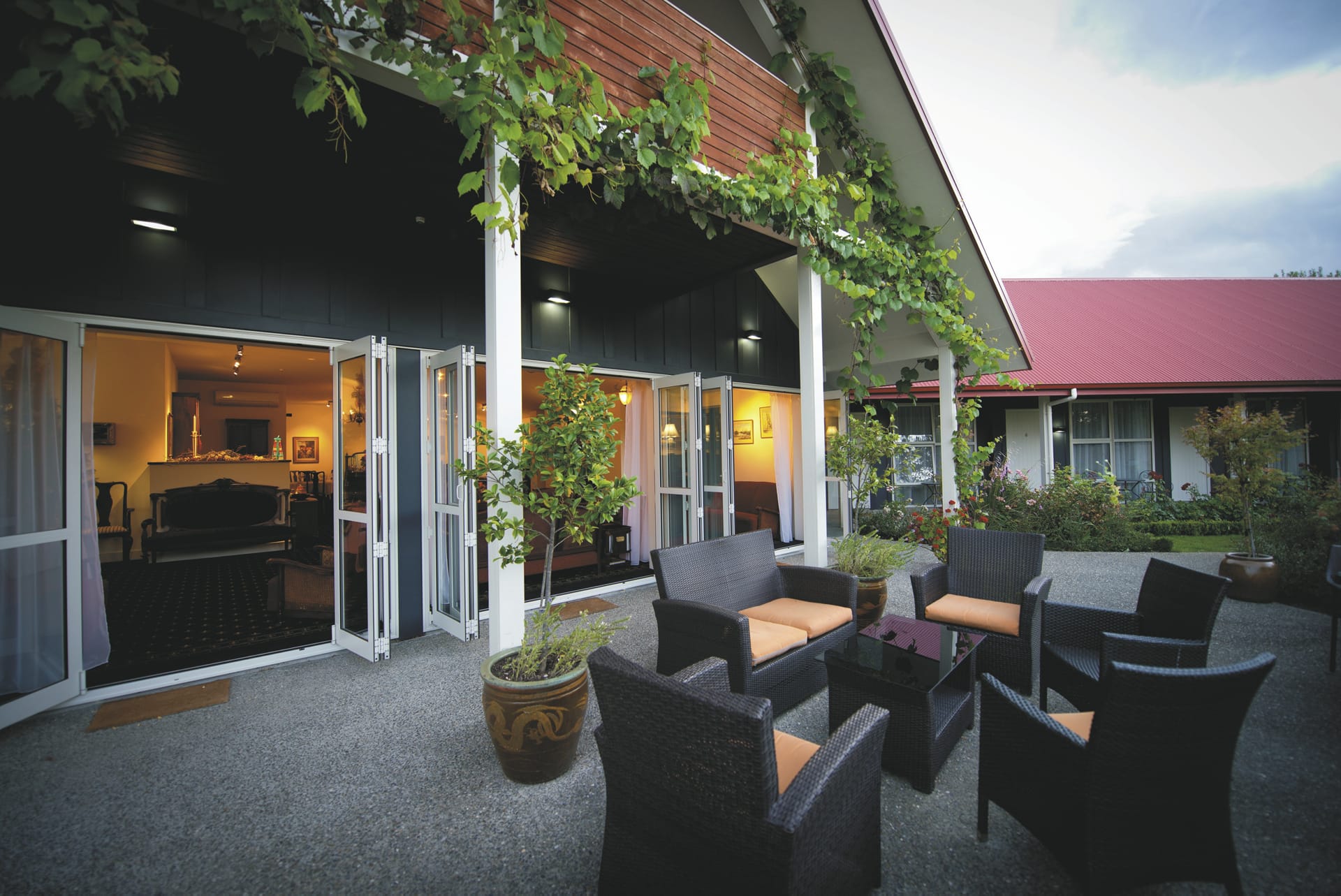 NZL_SIS_20181001_OL_1_16