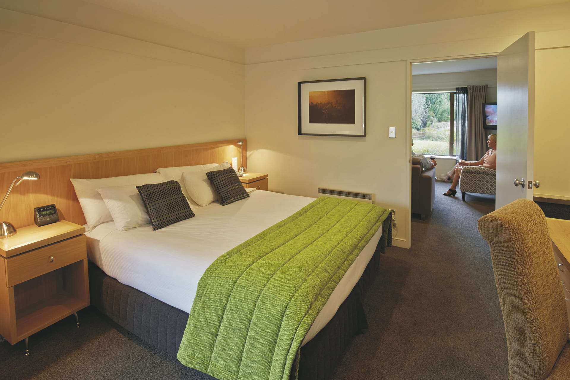 NZL_SIS_20181001_OL_1_33