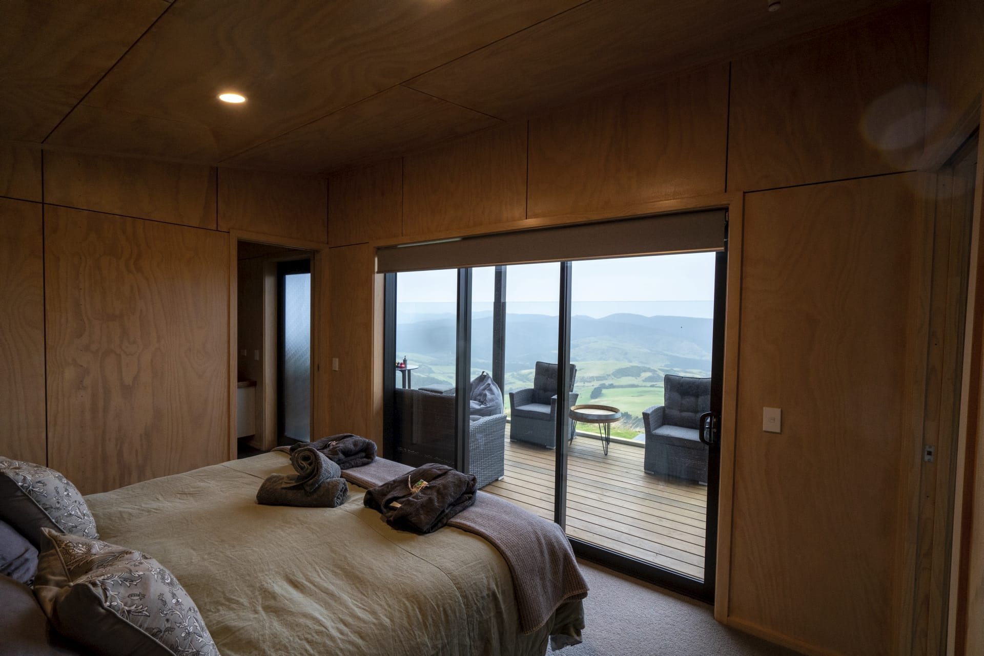 NZL_SIS_20221017_OL_5