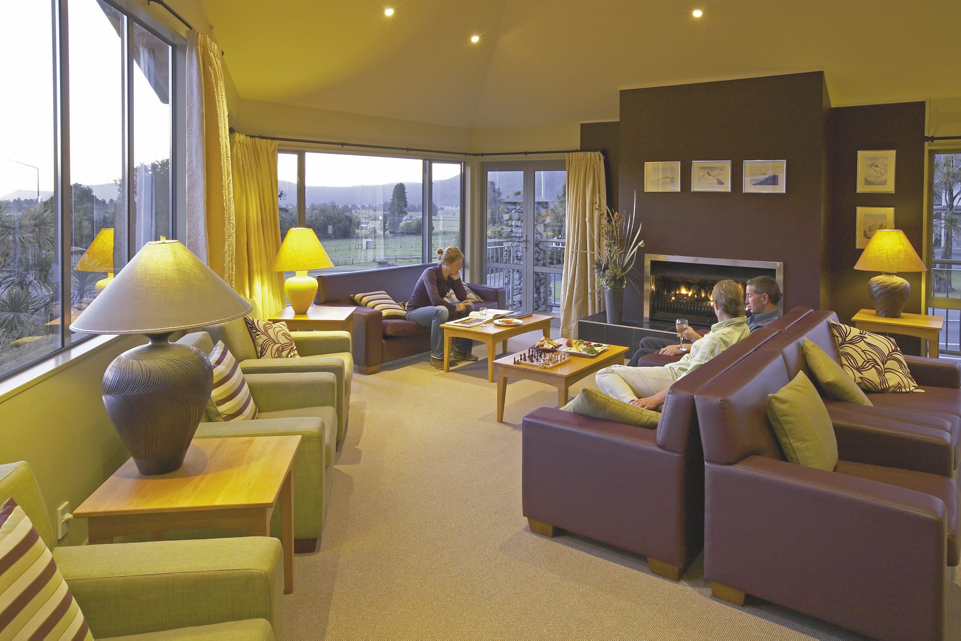 NZL_SIS_354_20090804_SS