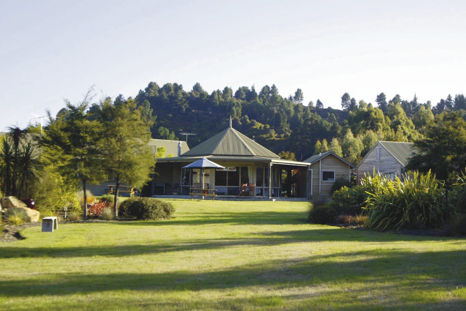 NZL_SIS_407_20090827_SS