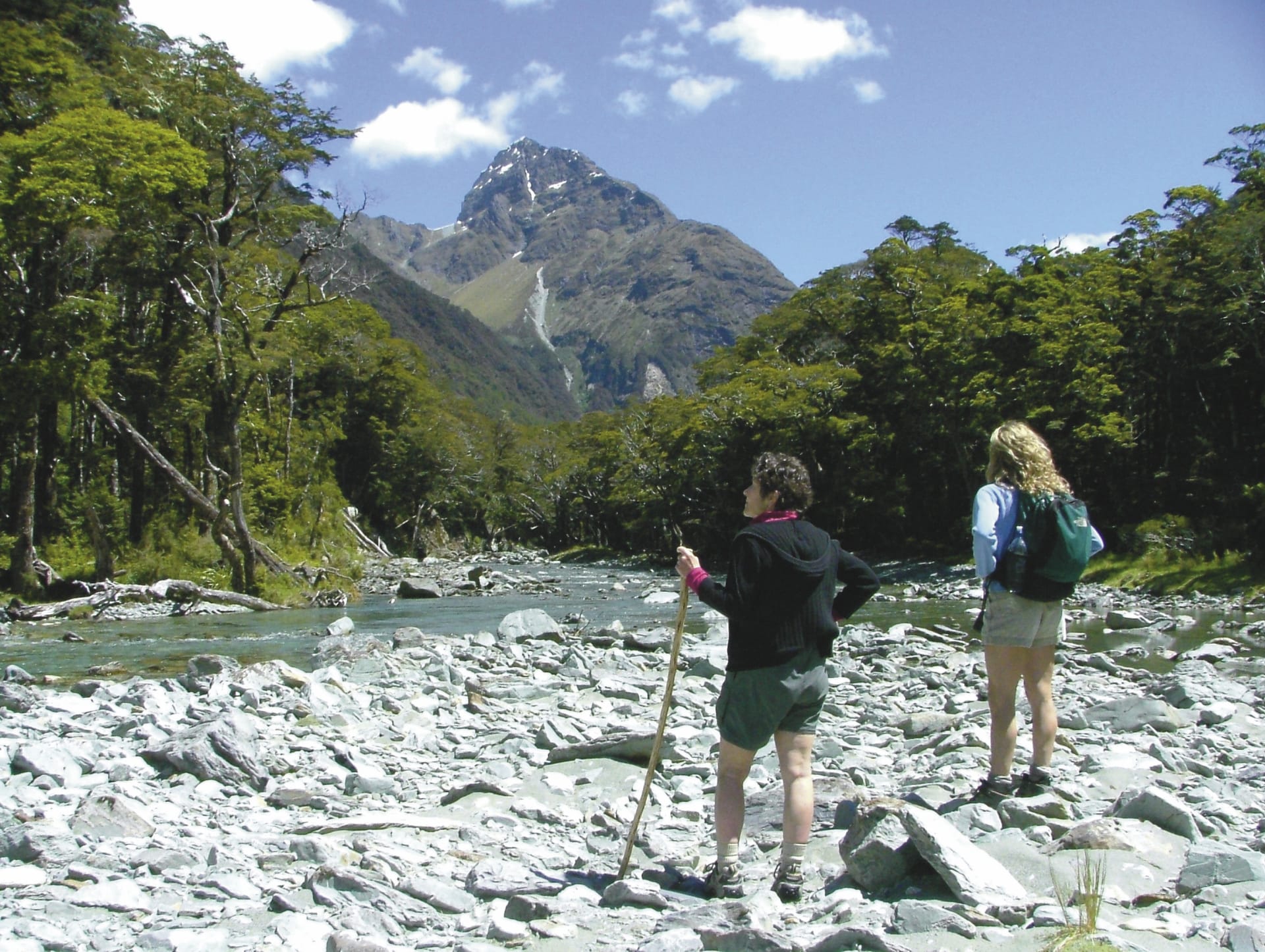 NZL_SIS_433_20090903_SS