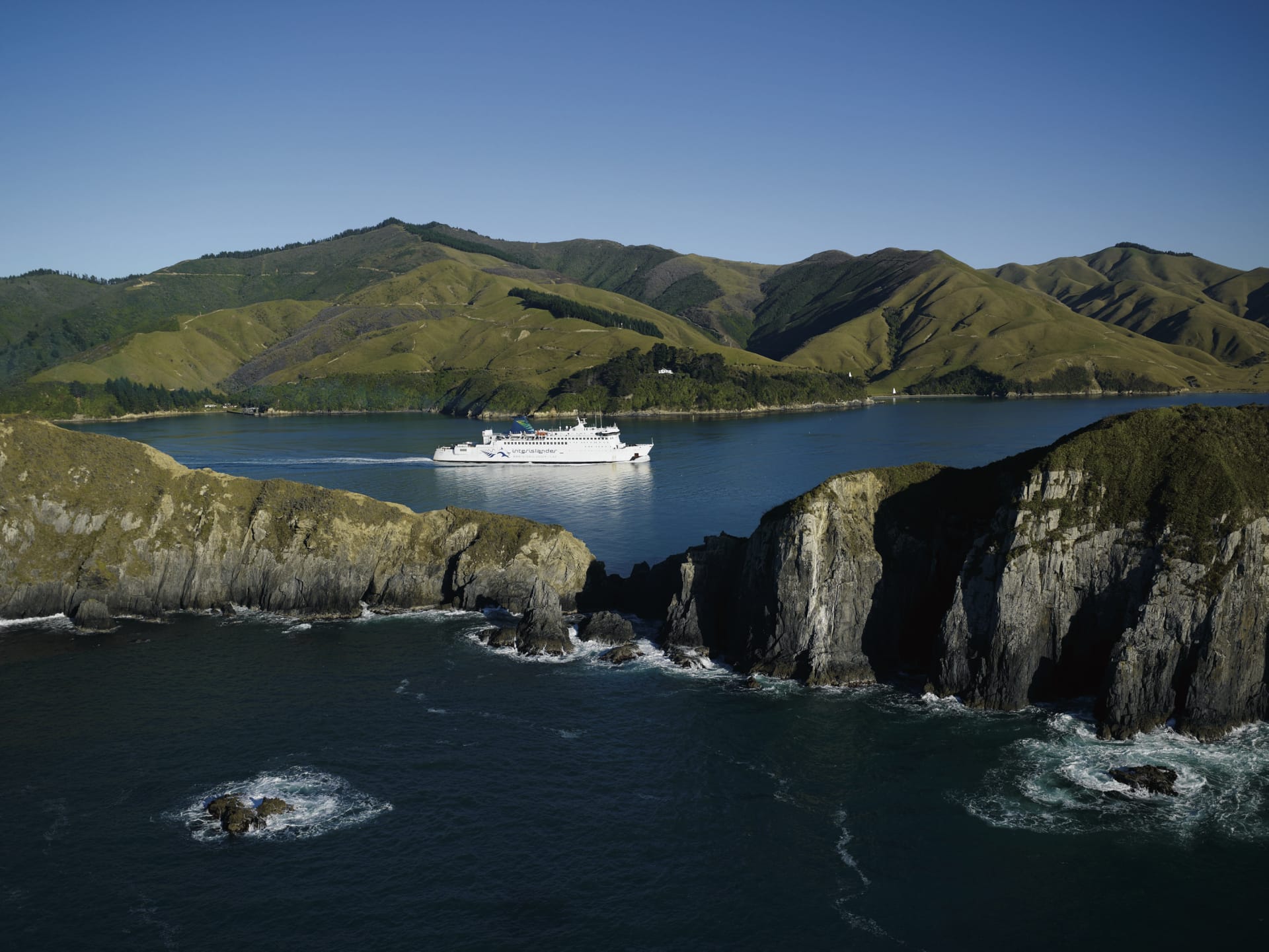 NZL_TRA_001_20130201_ss