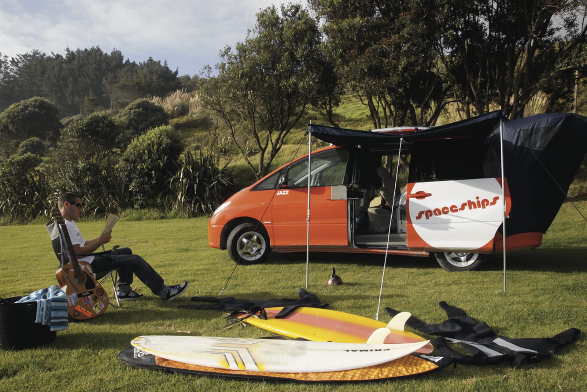 NZL_TRA_107_20110824_BR