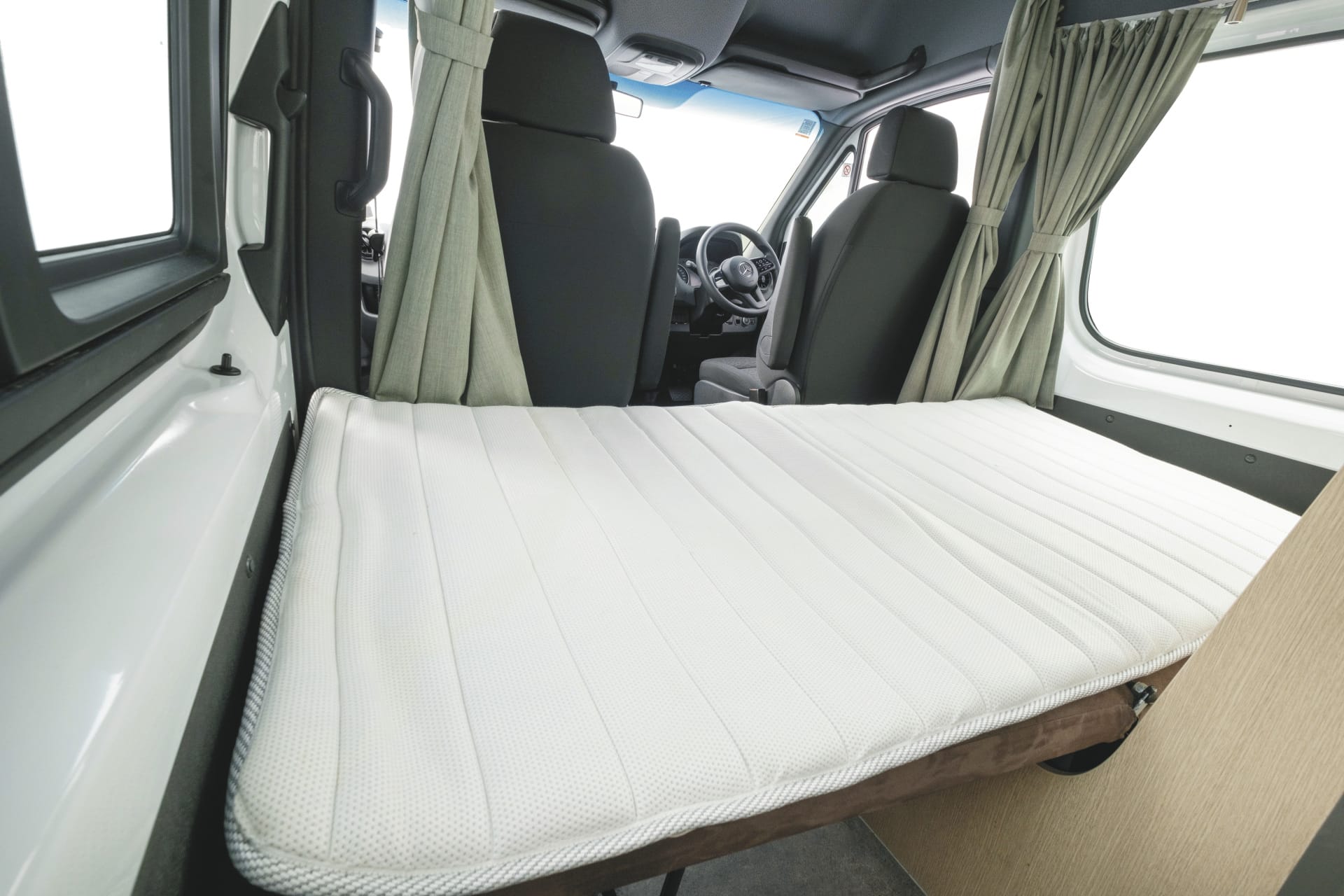 NZL_TRA_20240112_BR_20