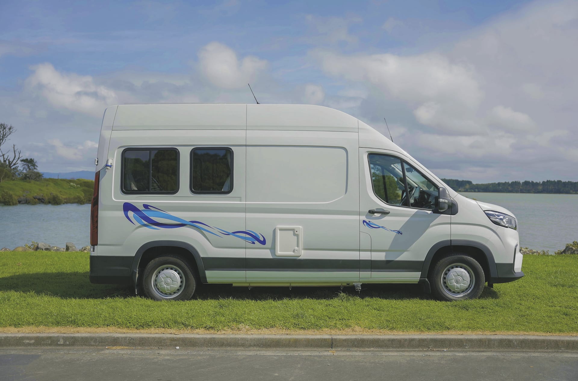 NZL_TRA_20240411_BR_32