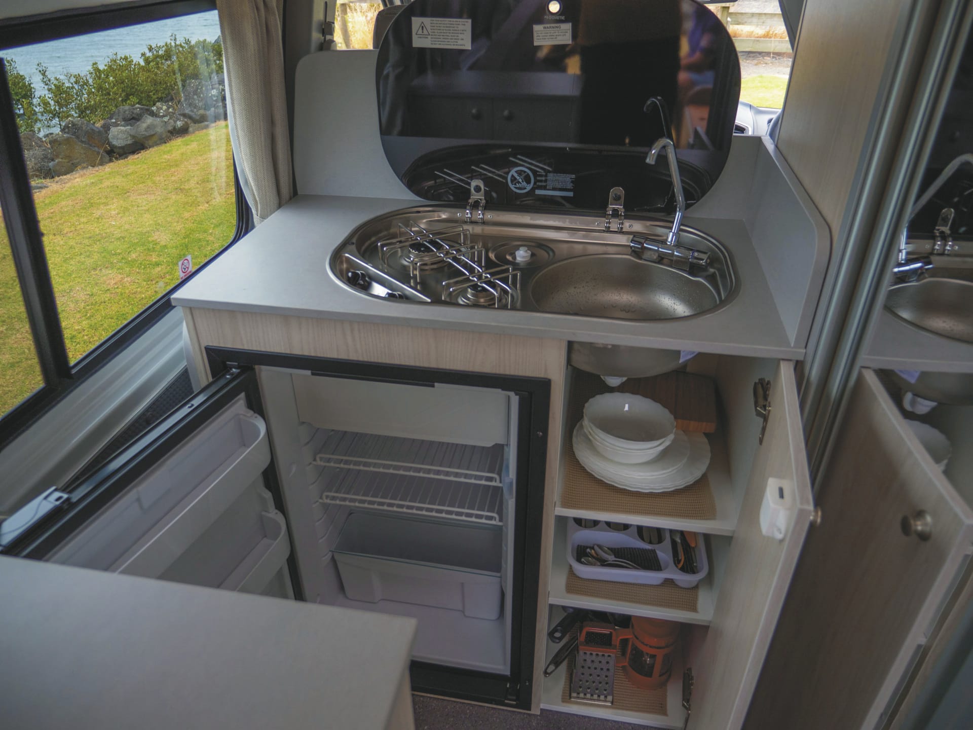 NZL_TRA_20240411_BR_45