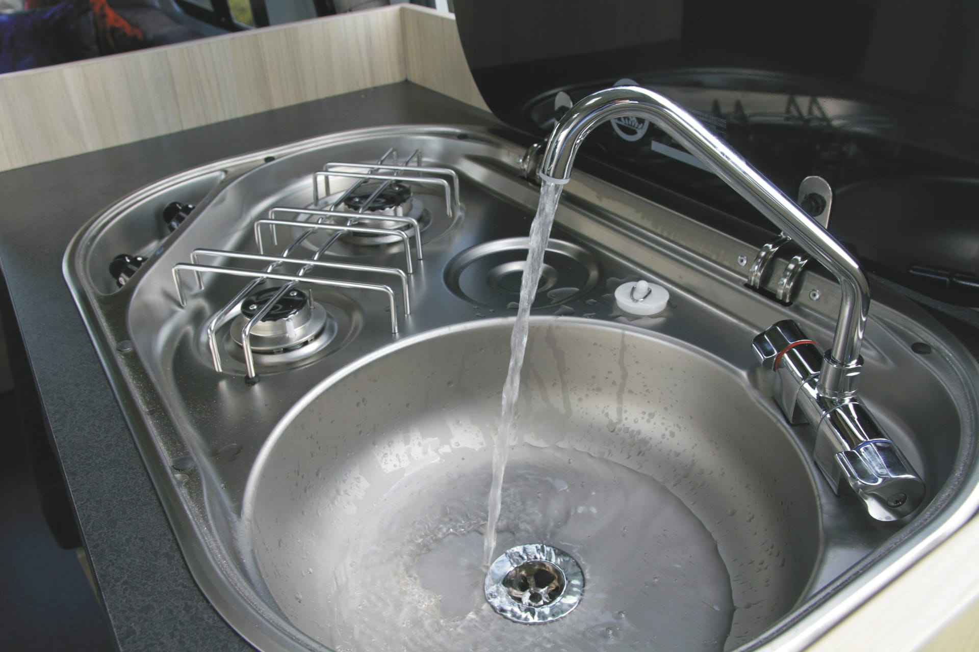 NZL_TRA_20240411_BR_54