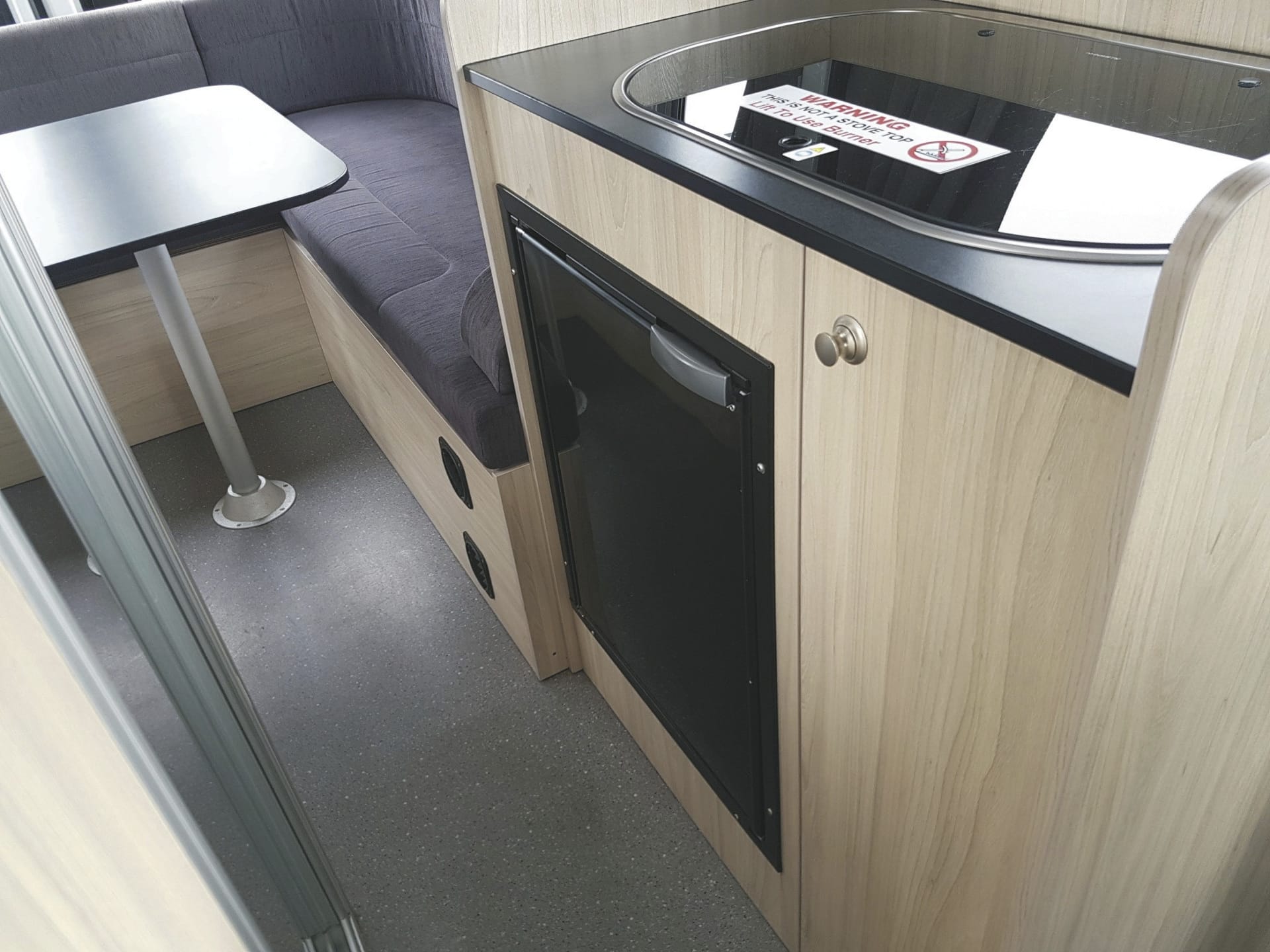 NZL_TRA_20240411_BR_55