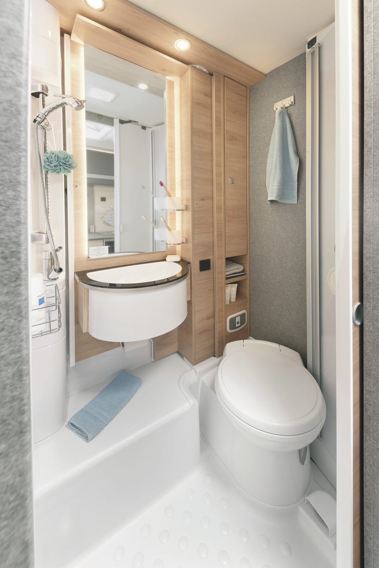 NZL_TRA_20250522_BR_2