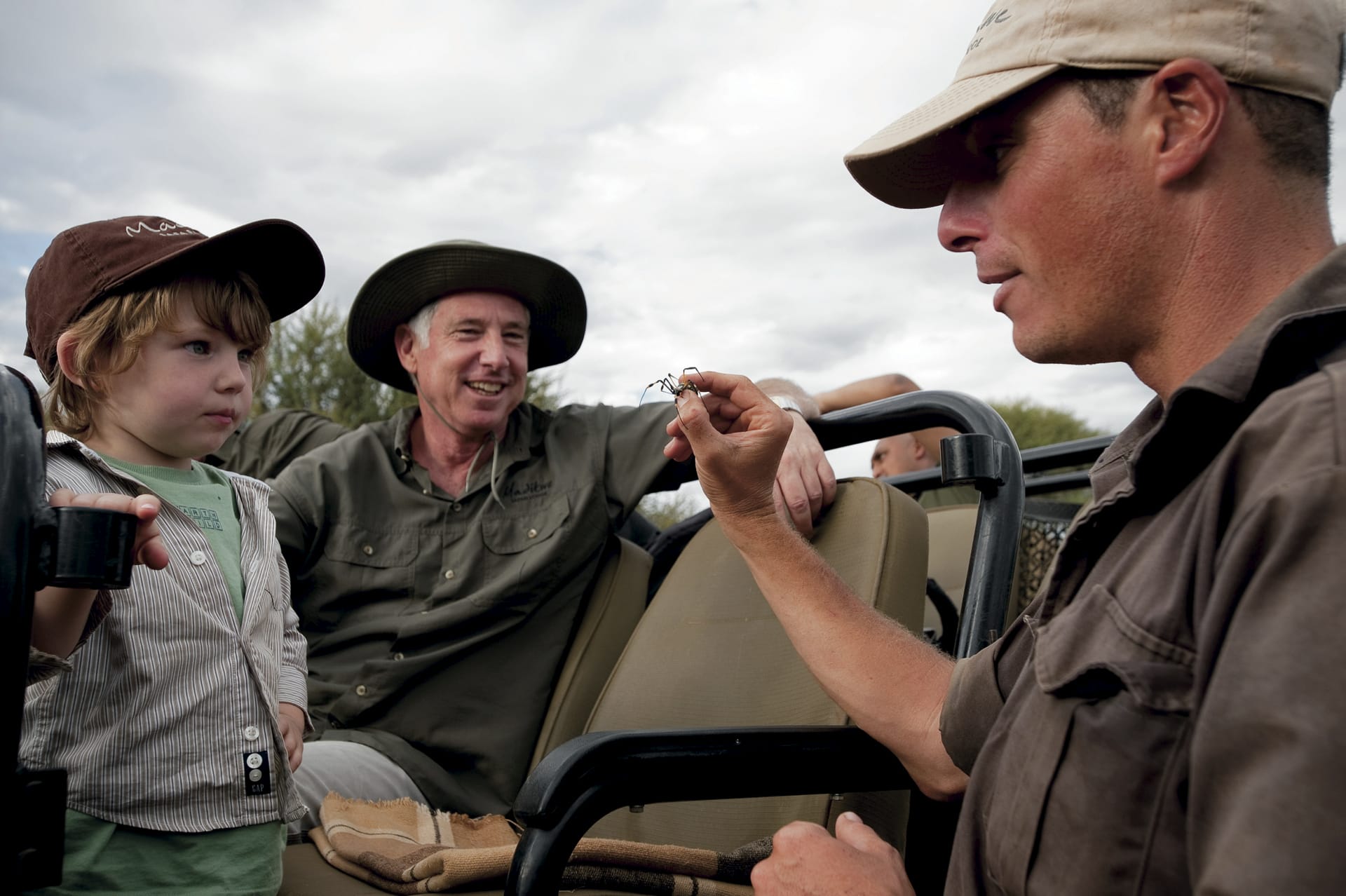 RSA_NOW_1208_20120810_AD