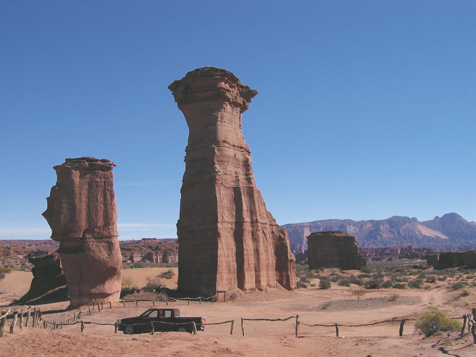 SAM_AR_032_20140818_PP