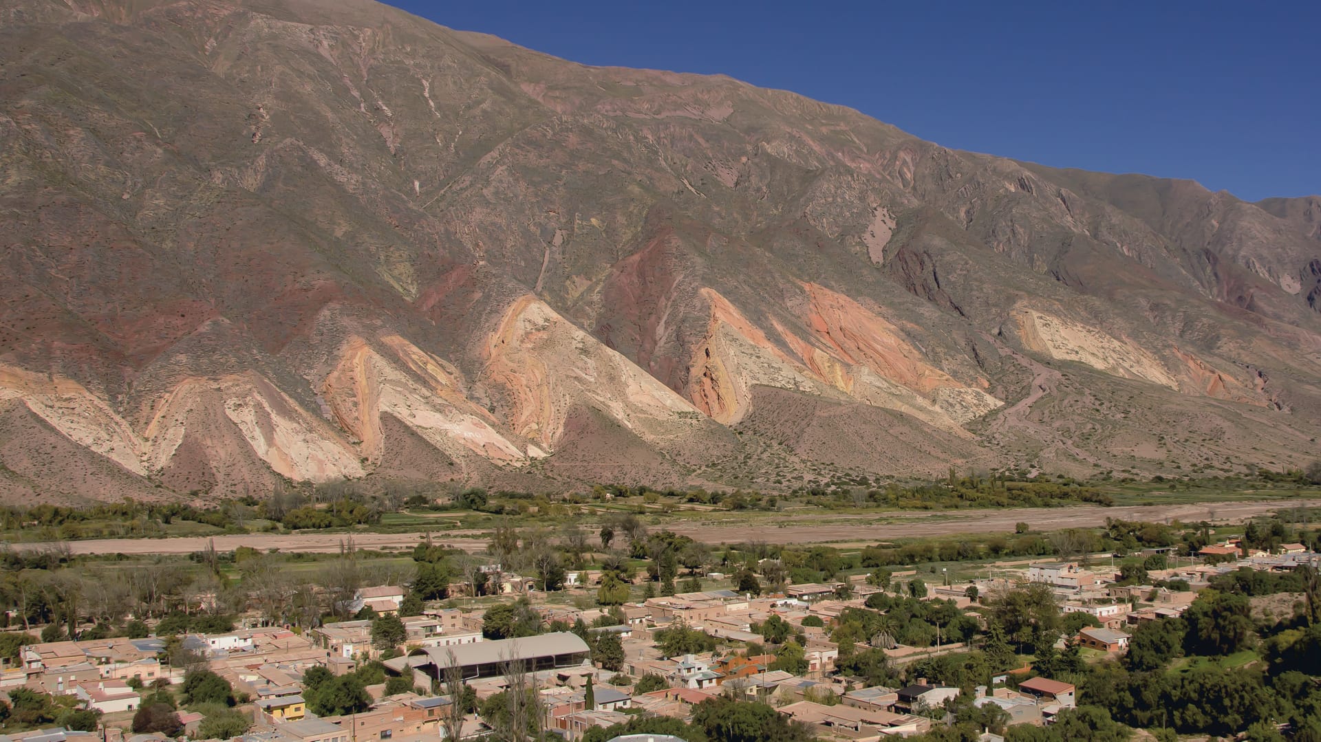 SAM_AR_047_20130730_PP