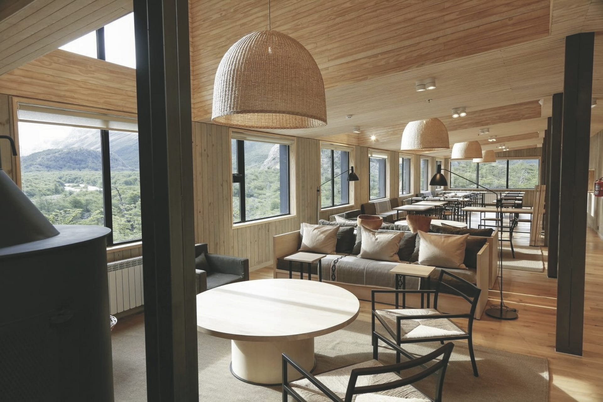 SAM_AR_12282021_KHM_3