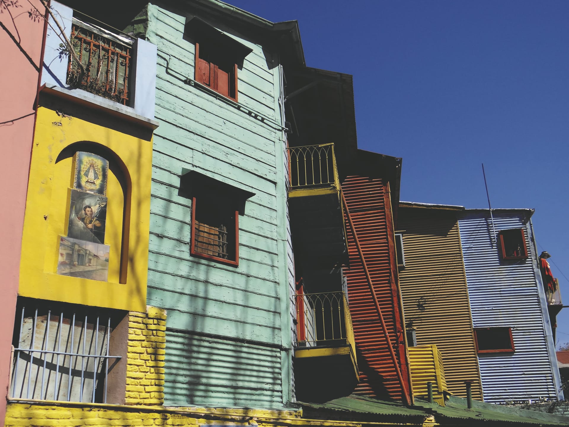 SAM_AR_272_20140927_PP