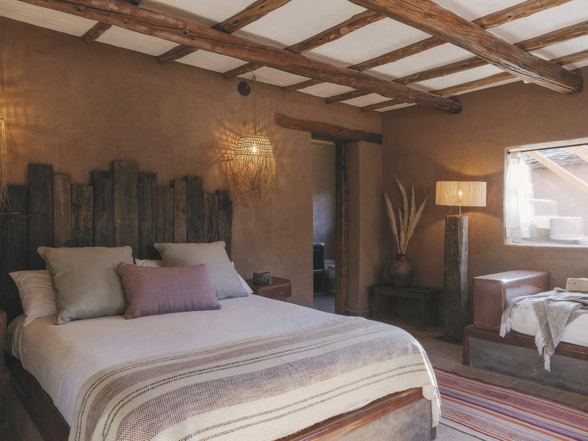 SAM_CHI_20241001_KHM_4