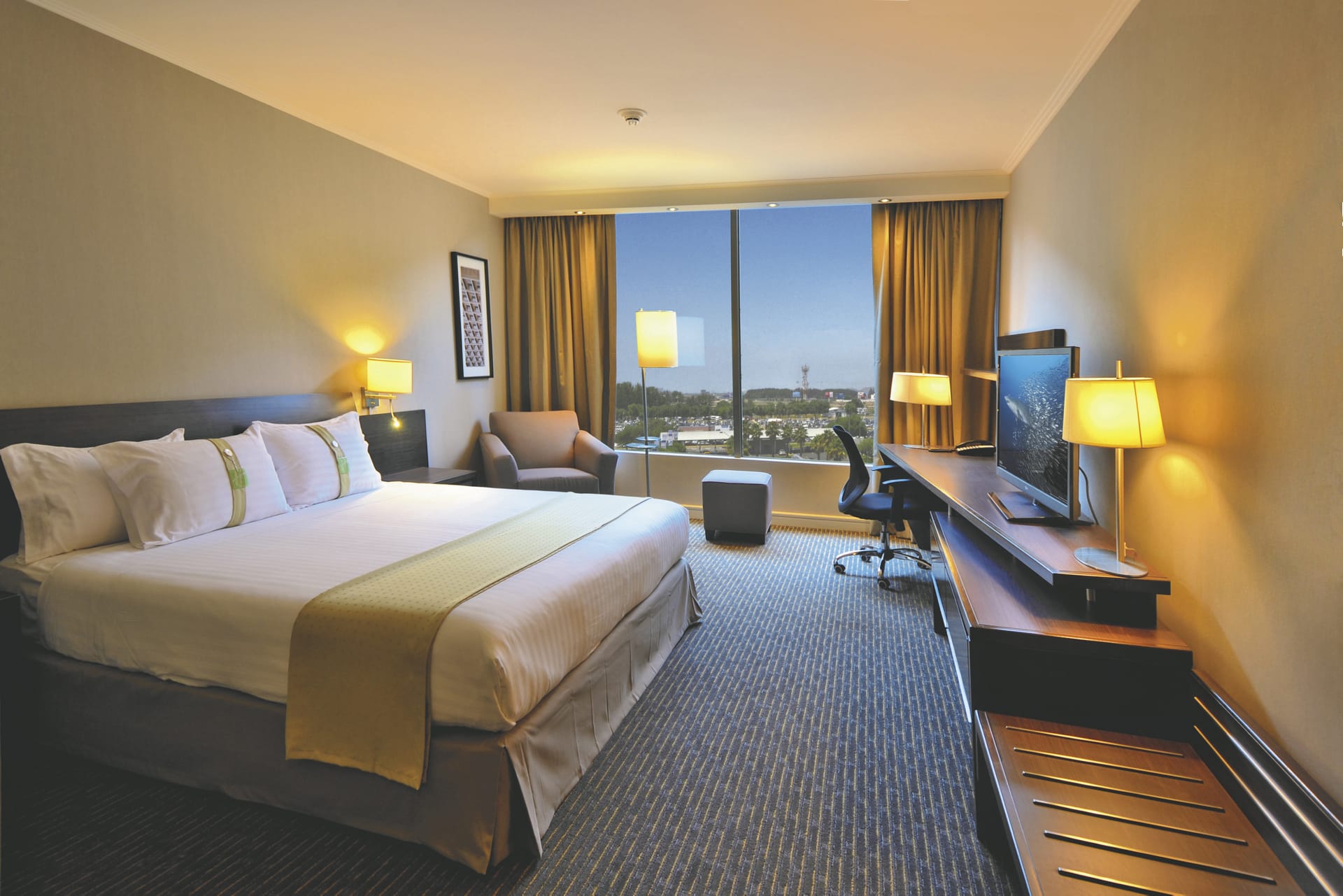 SAM_CHI_318_20141006_PP