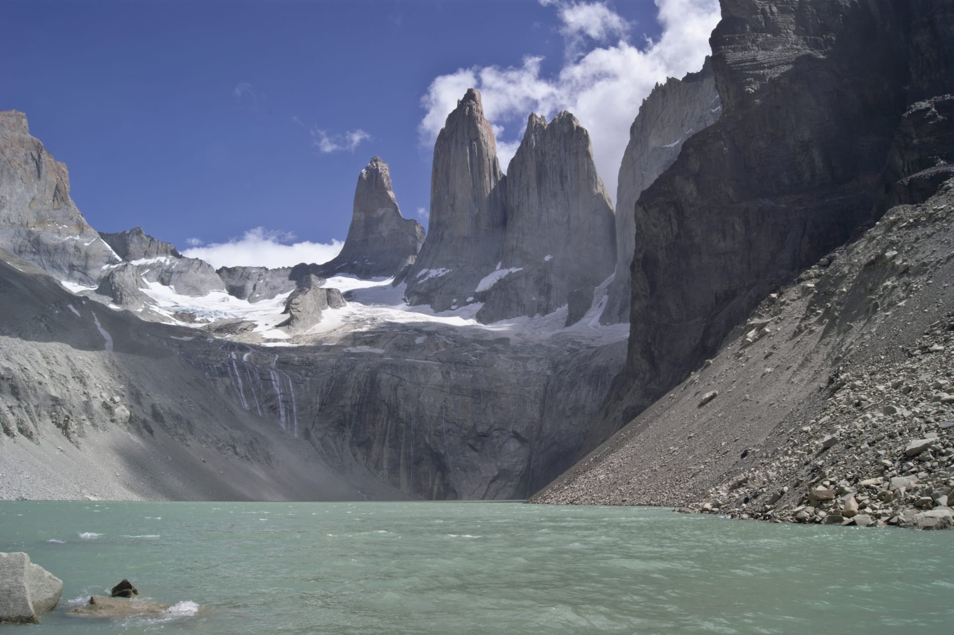 SAM_CHI_334_20111018_PP