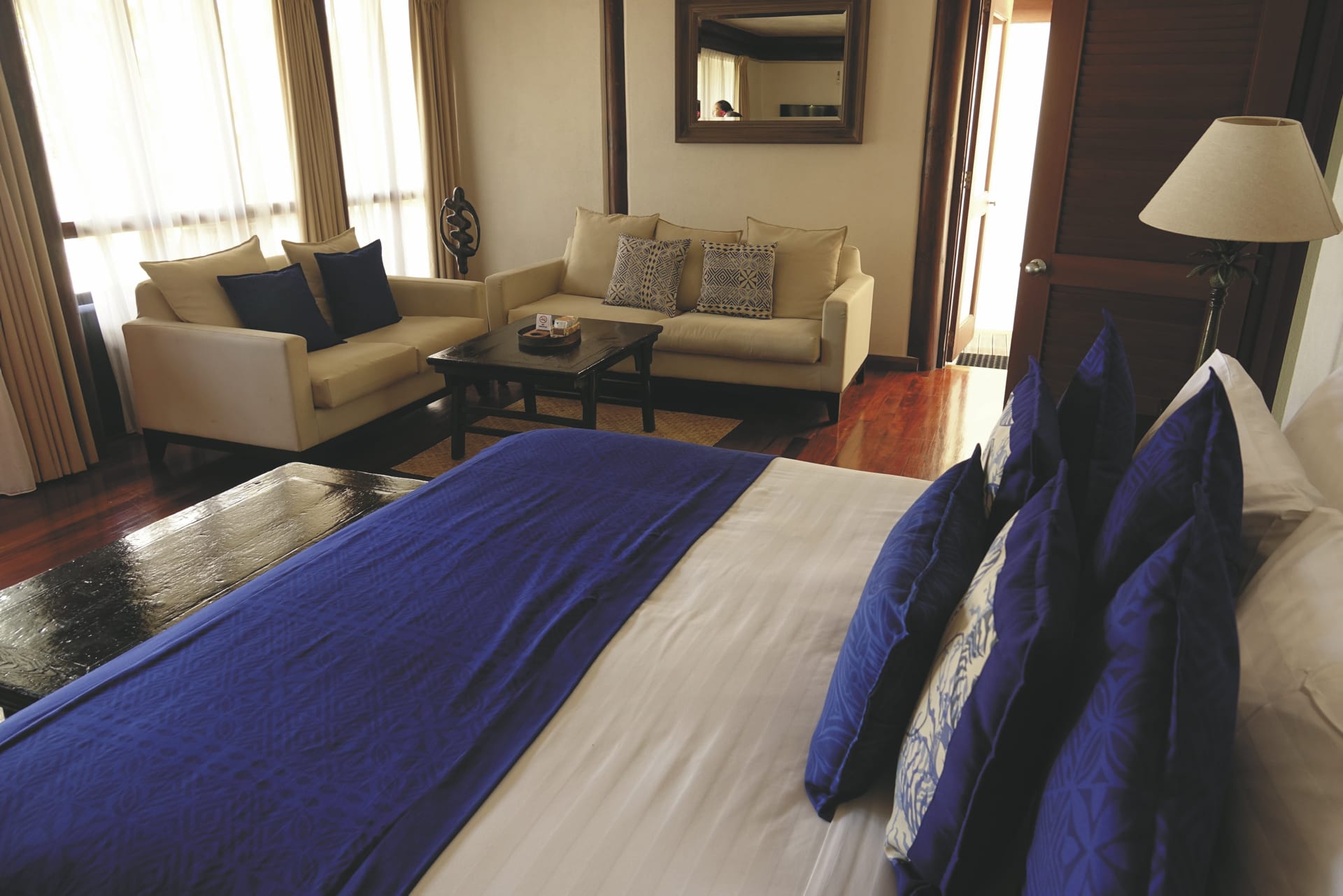 SPC_APW_20190915_MR_25