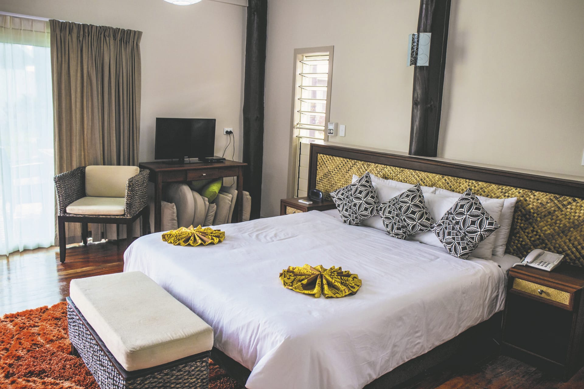 SPC_APW_334_20150930_PP